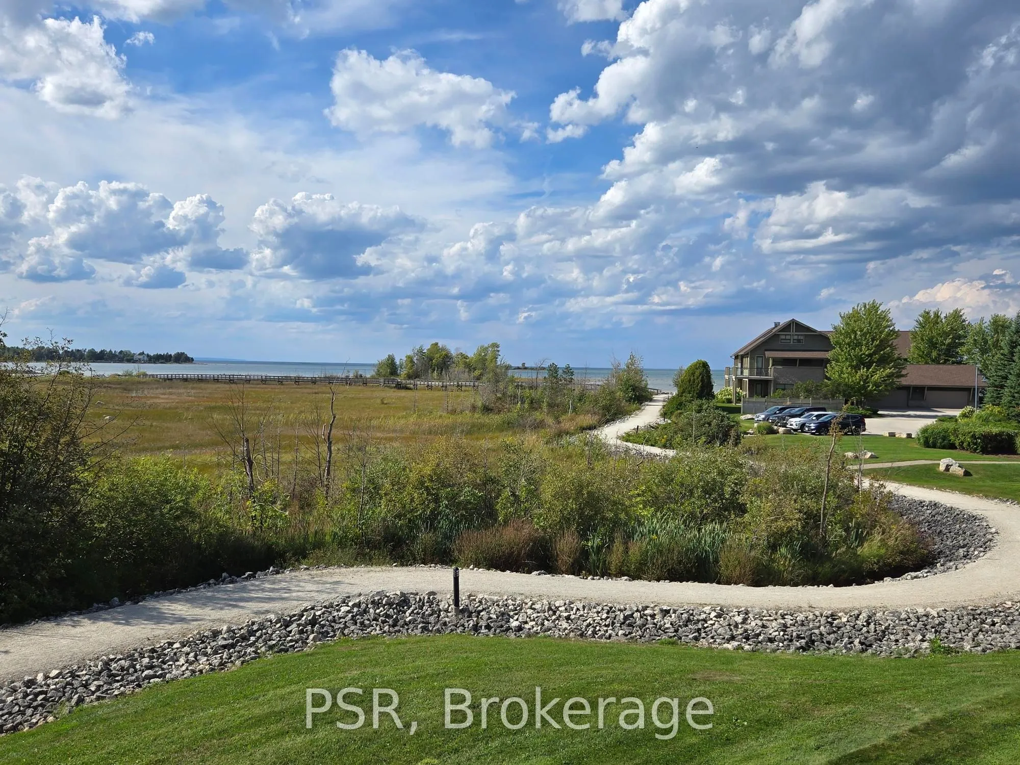 650 Johnston Park Avenue, #7