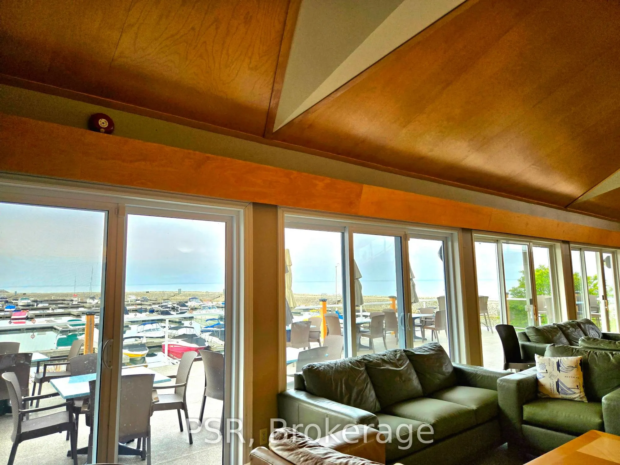 650 Johnston Park Avenue, #7