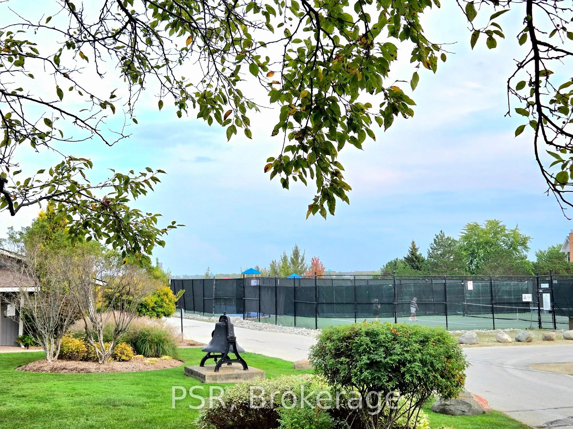650 Johnston Park Avenue, #7