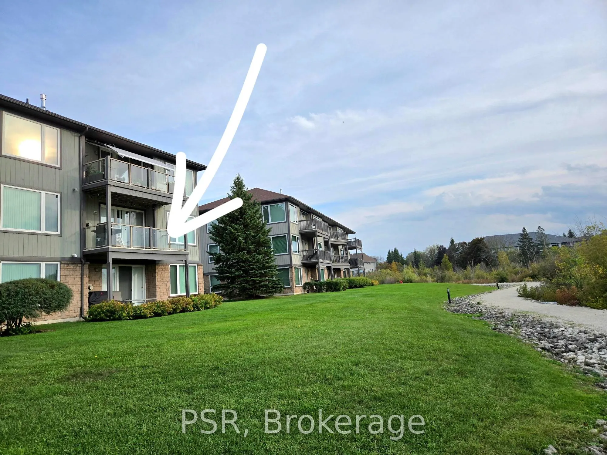 650 Johnston Park Avenue, #7