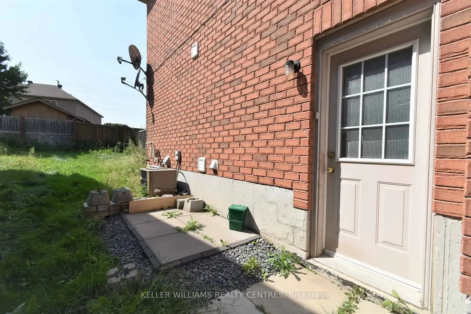 46 Birchwood Drive, #Lower