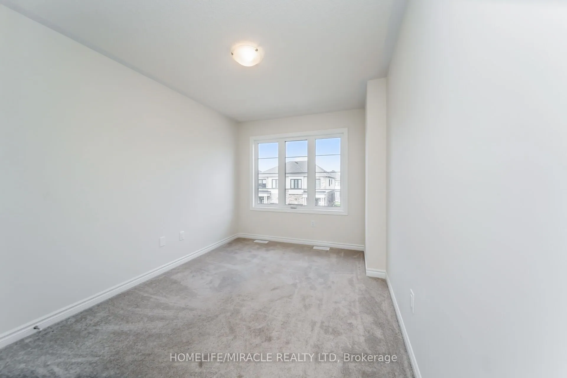 64 Phoenix Boulevard