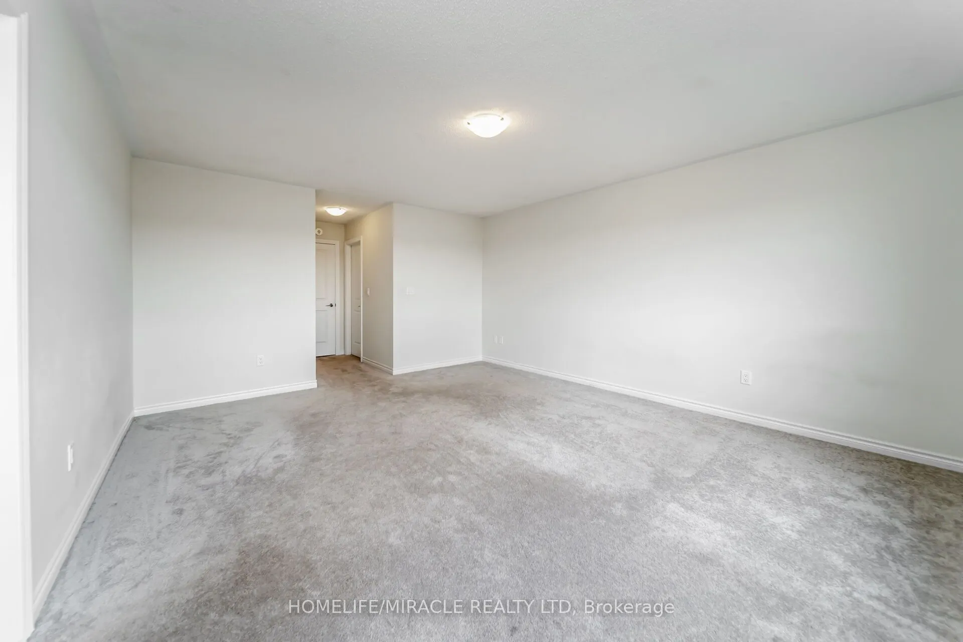 64 Phoenix Boulevard