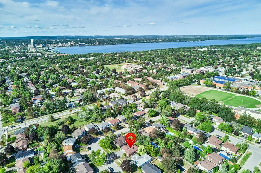 25 Eileen Drive