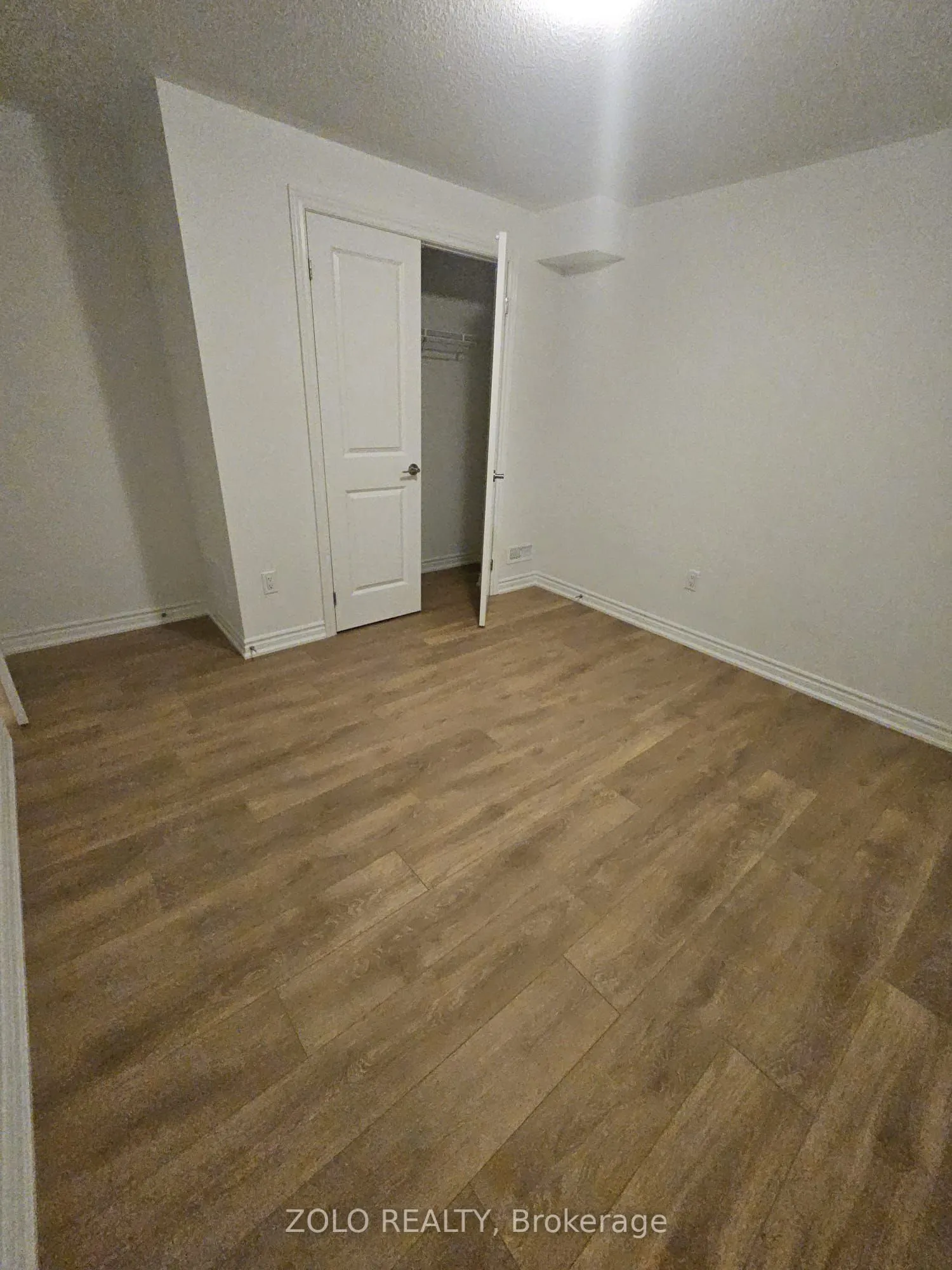 100 West Oak Trail, #Lower