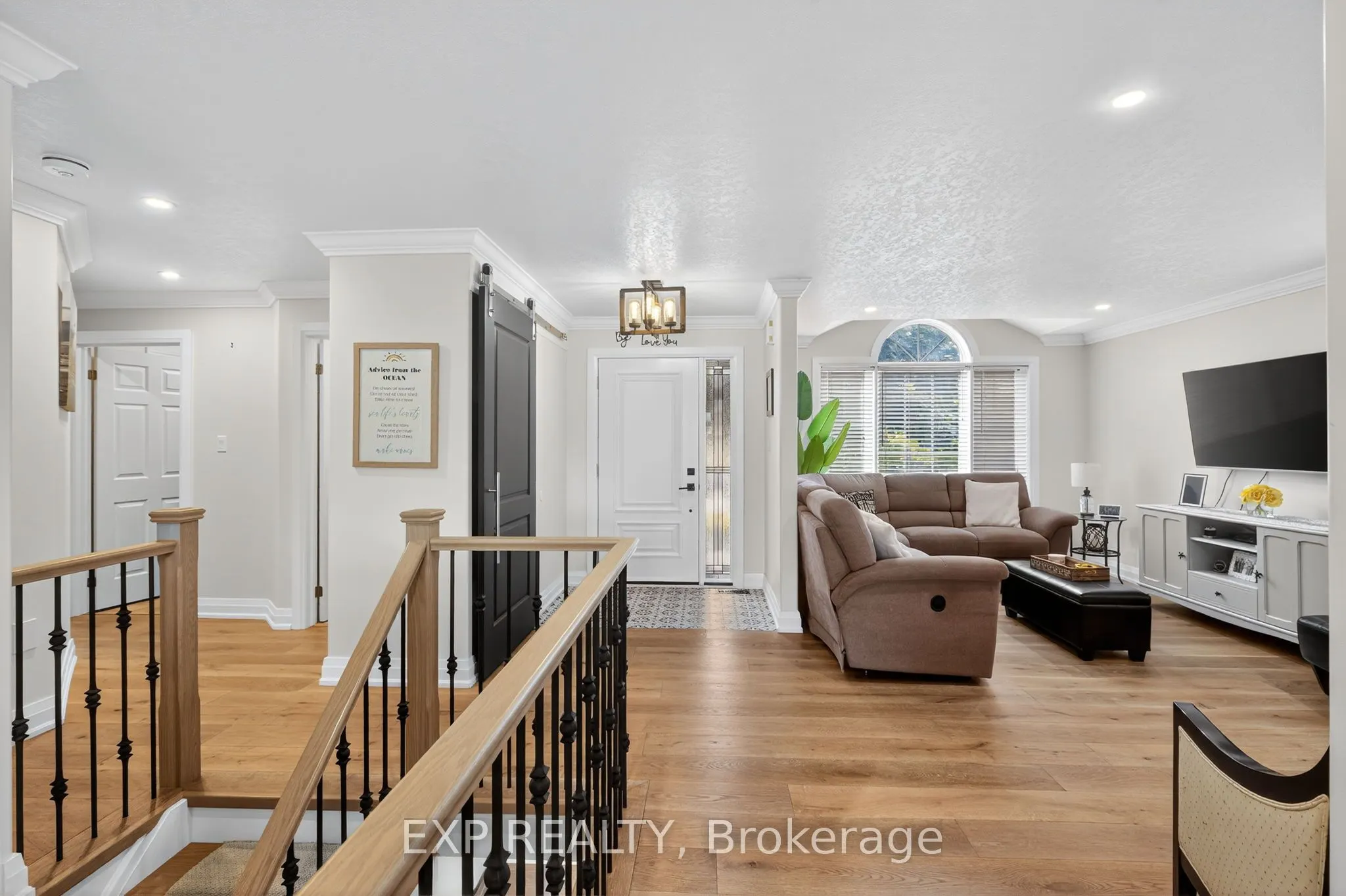 7 Pacific Avenue