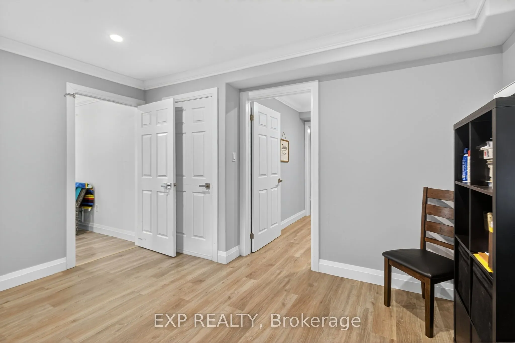 7 Pacific Avenue