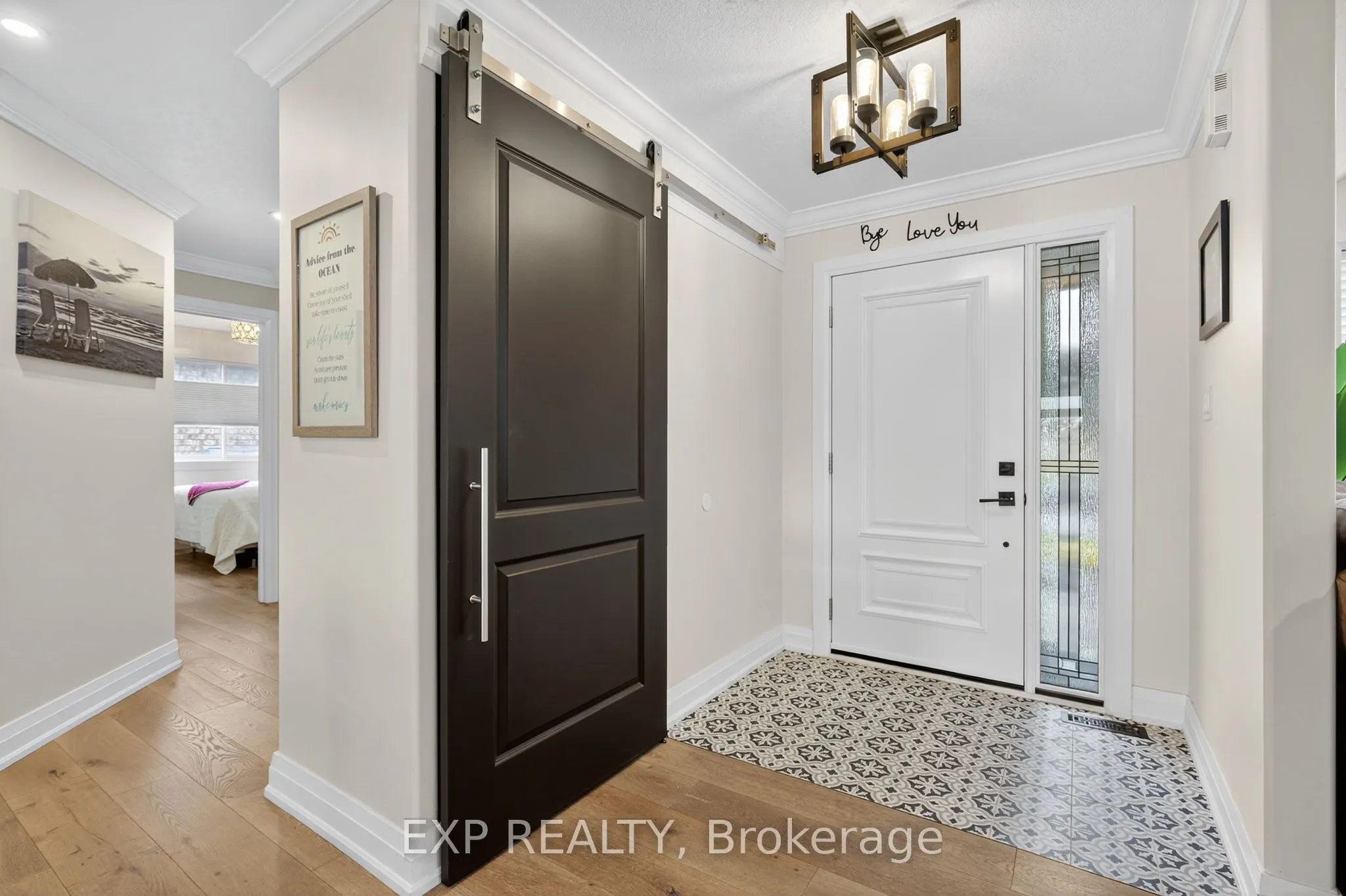 7 Pacific Avenue