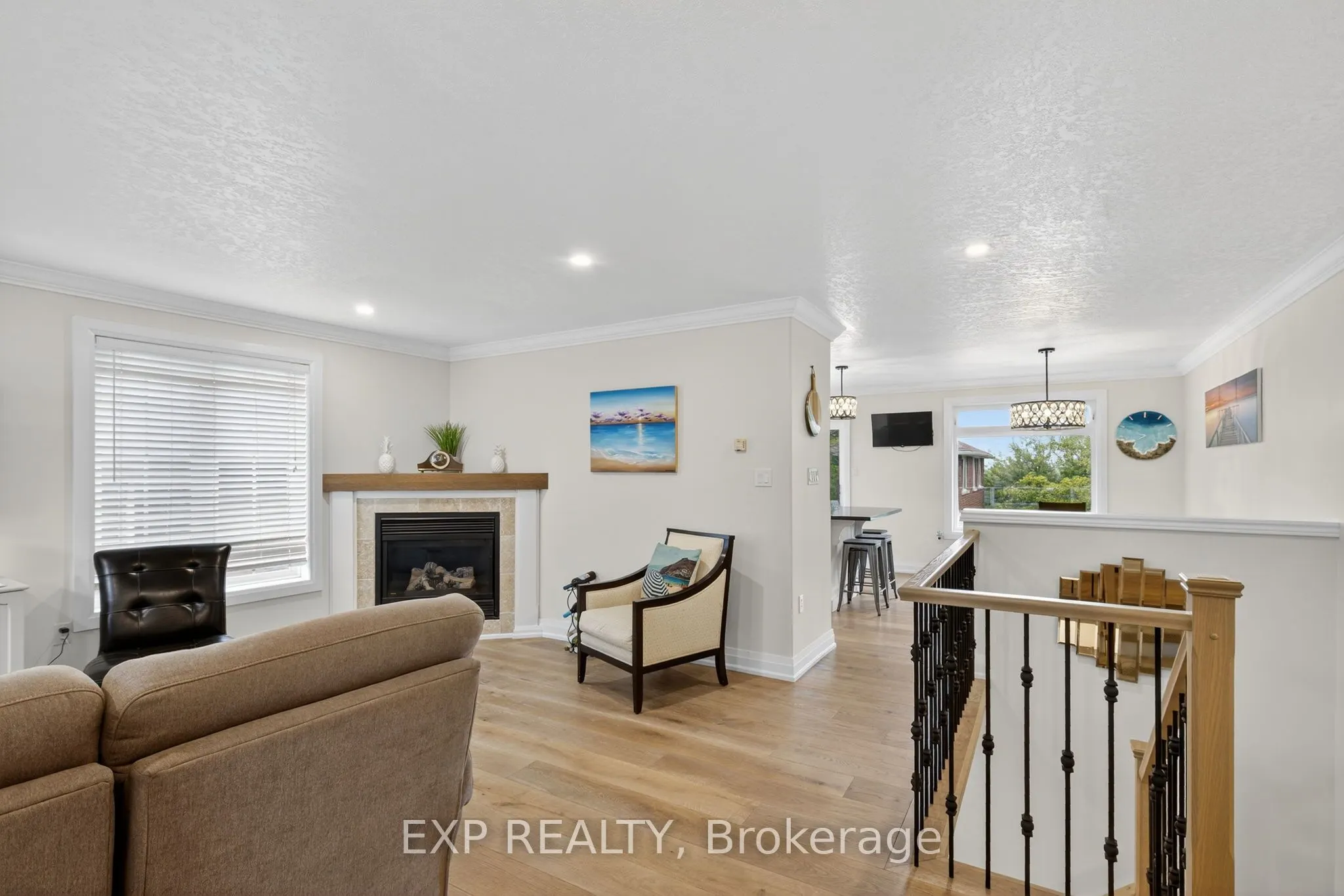 7 Pacific Avenue