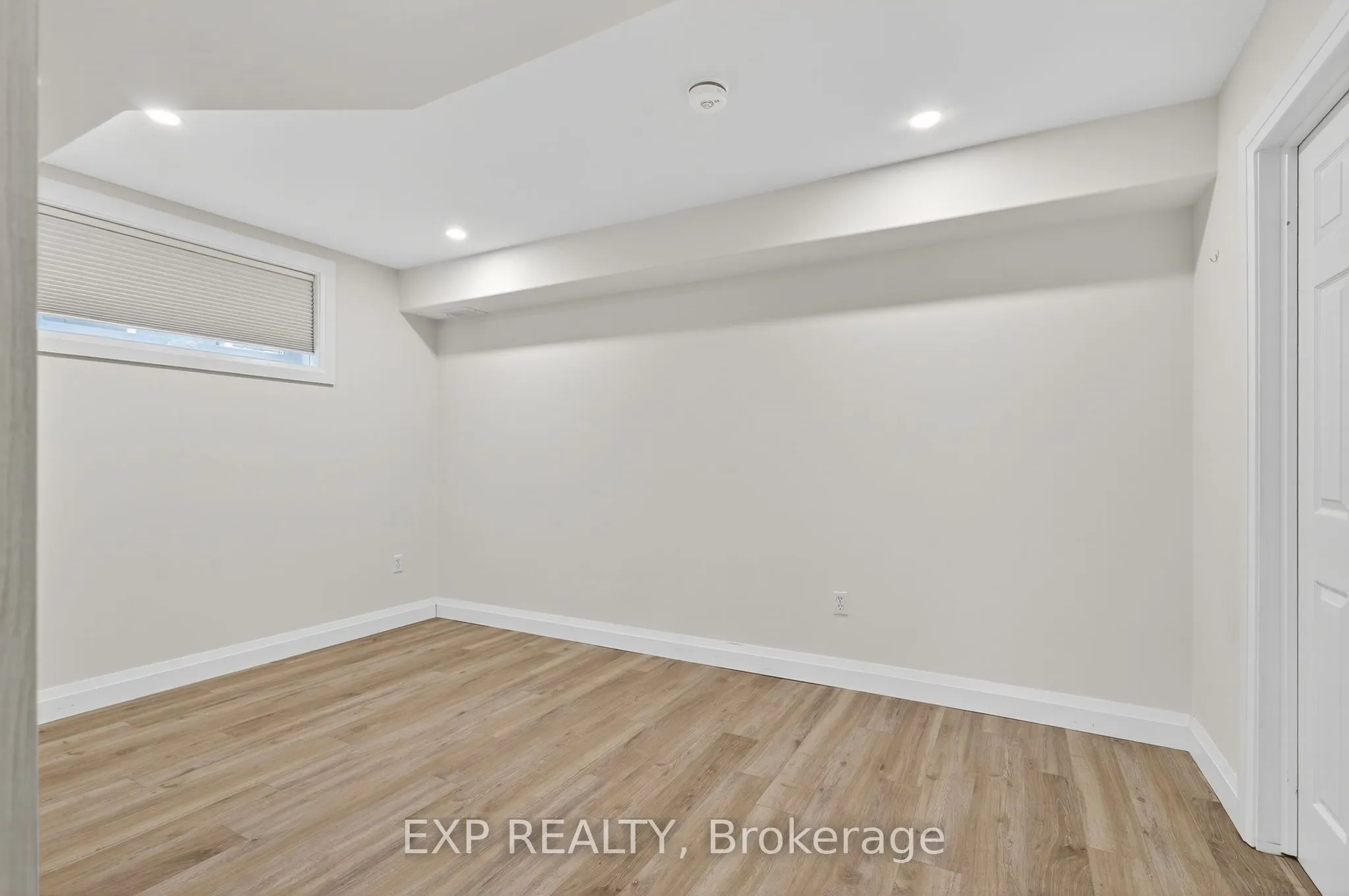 7 Pacific Avenue