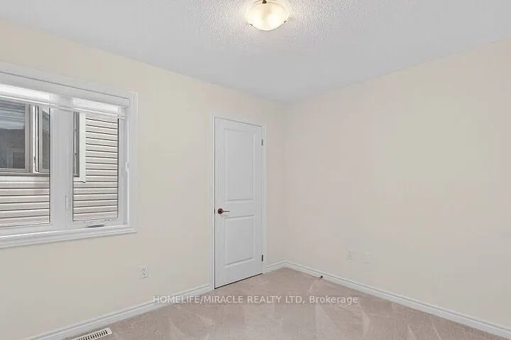 11 Phoenix Boulevard