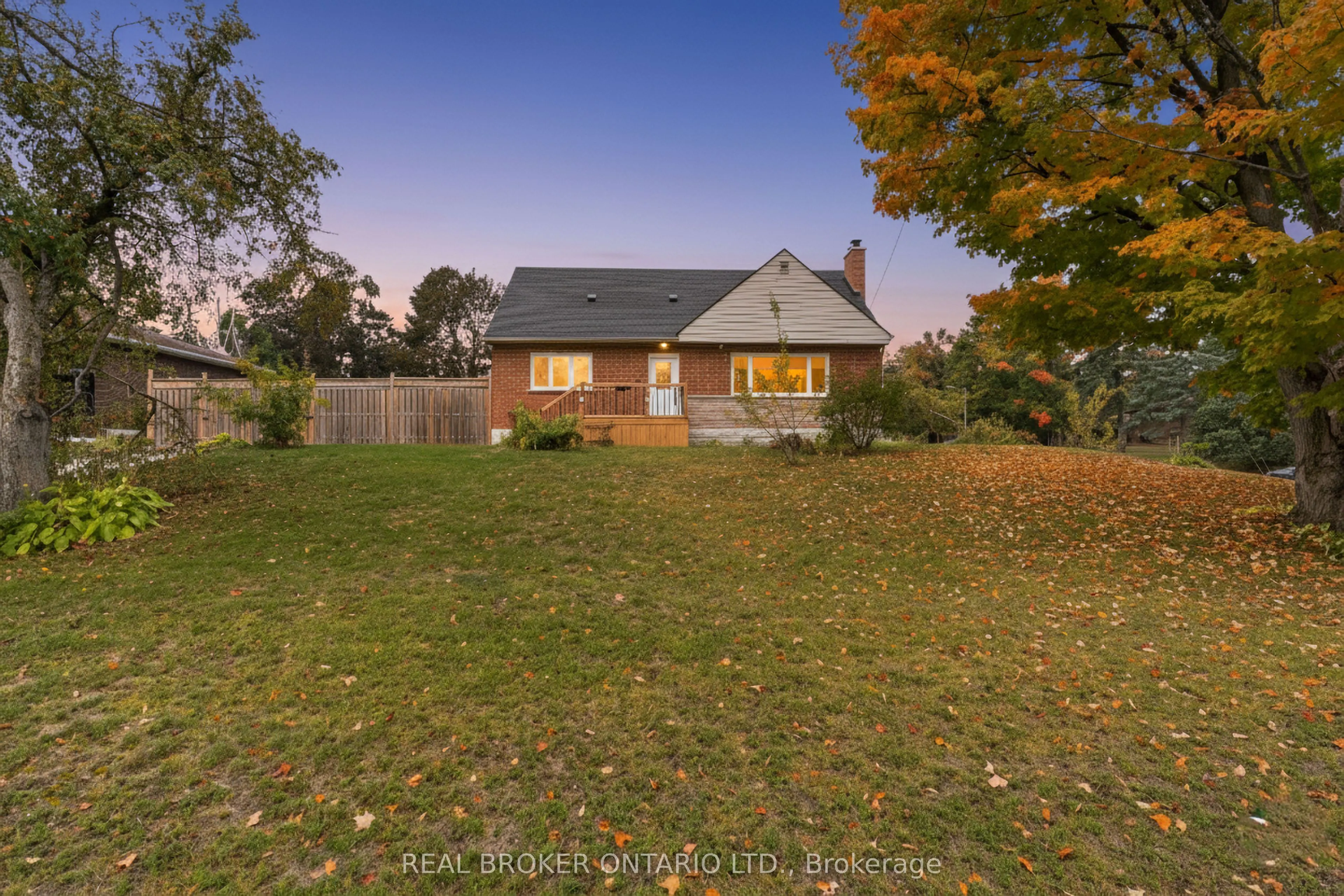 106 Brant Street