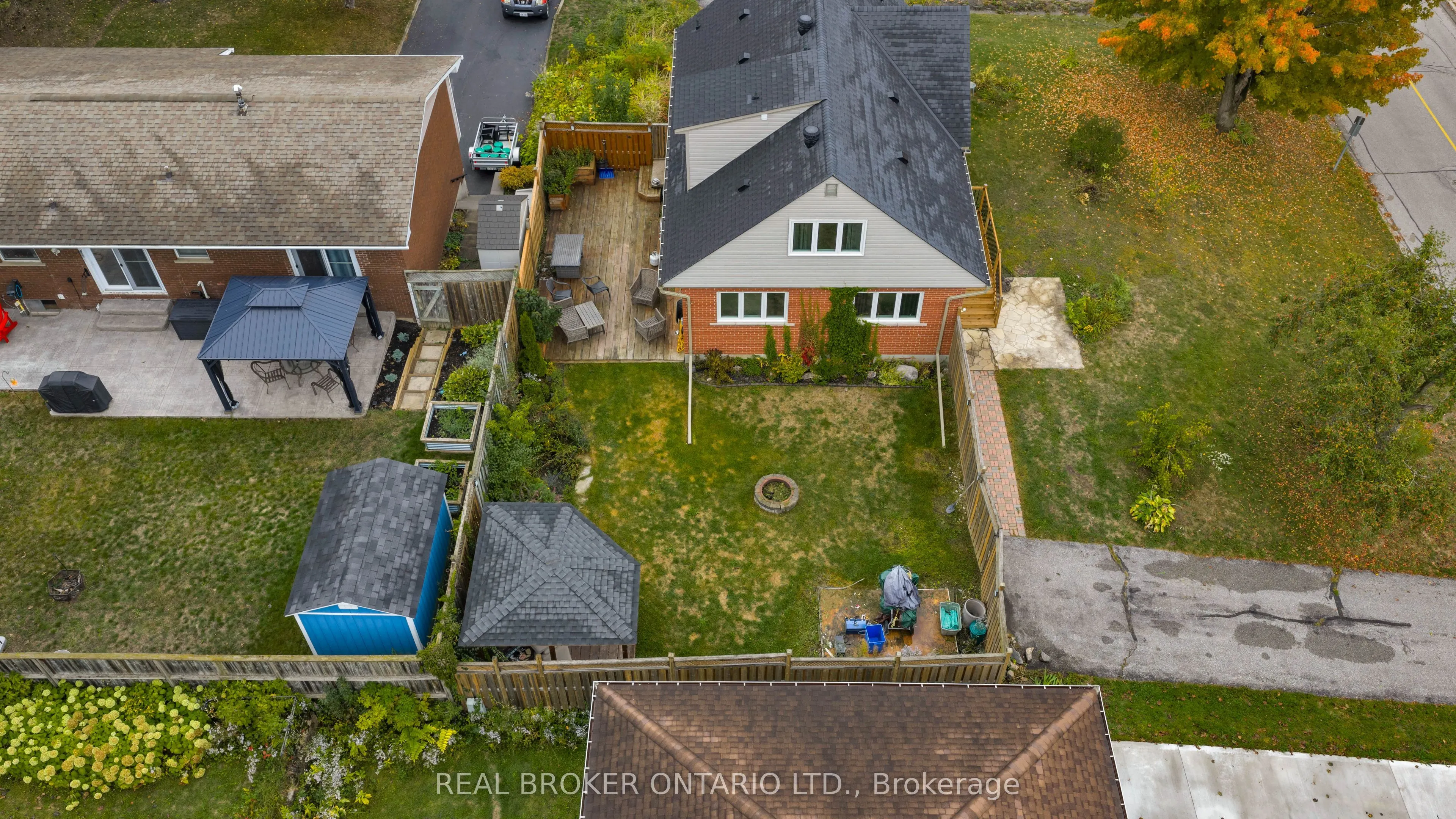 106 Brant Street