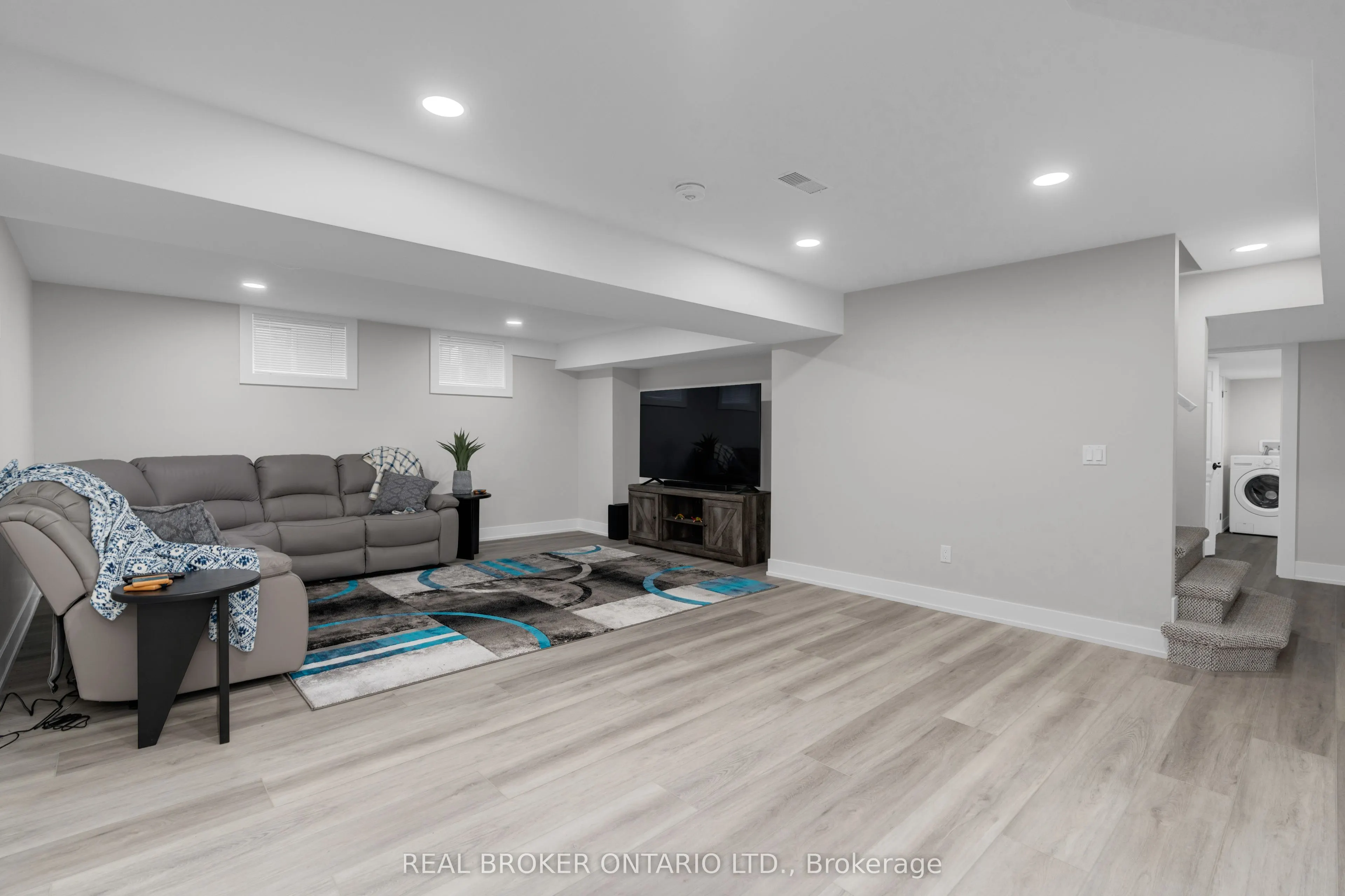 106 Brant Street