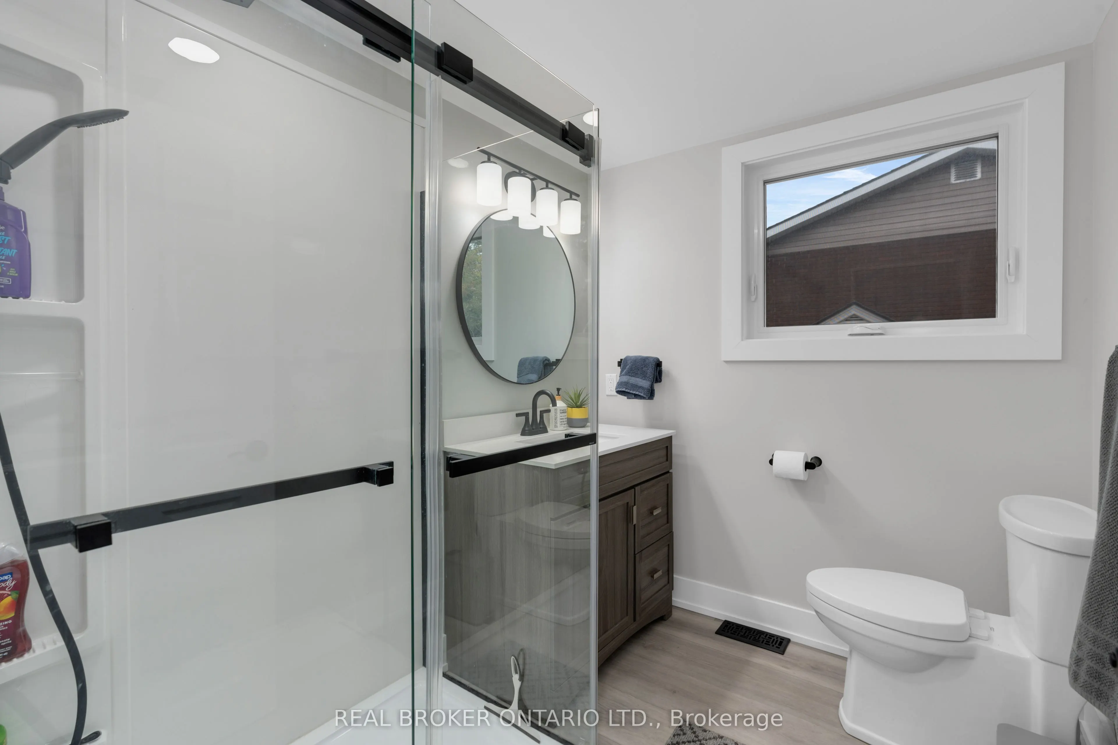 106 Brant Street