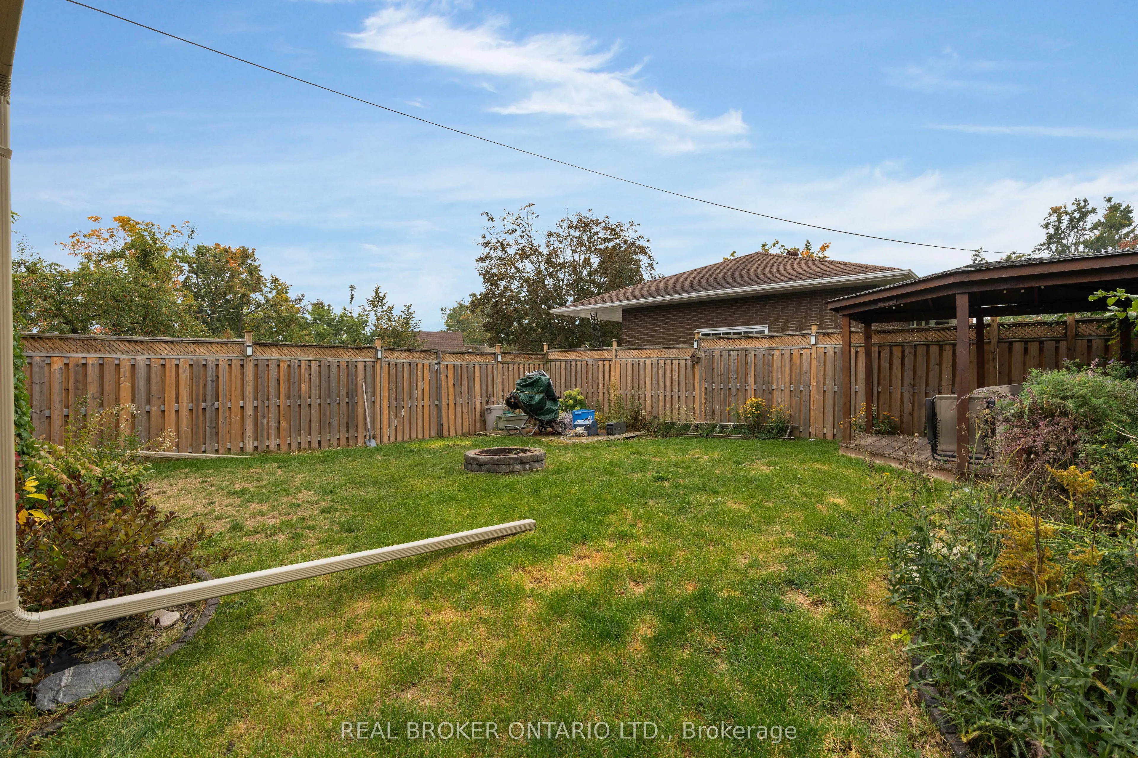 106 Brant Street
