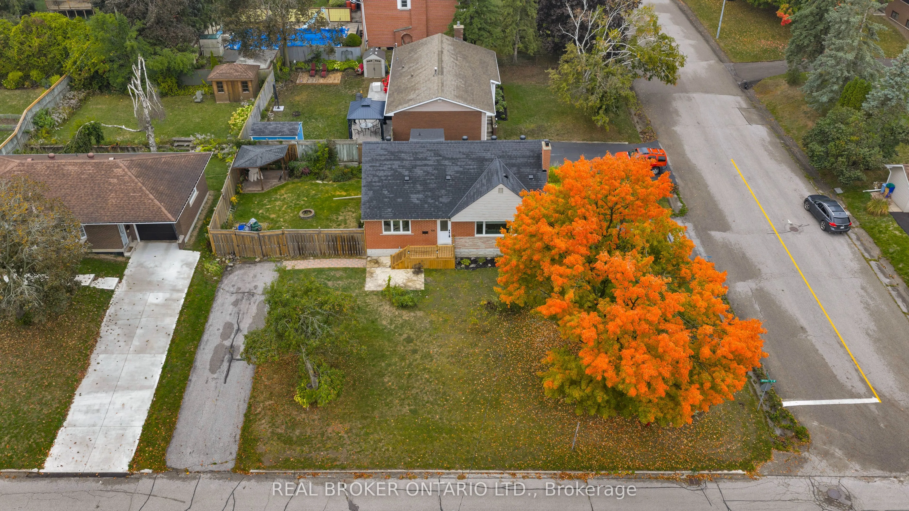 106 Brant Street