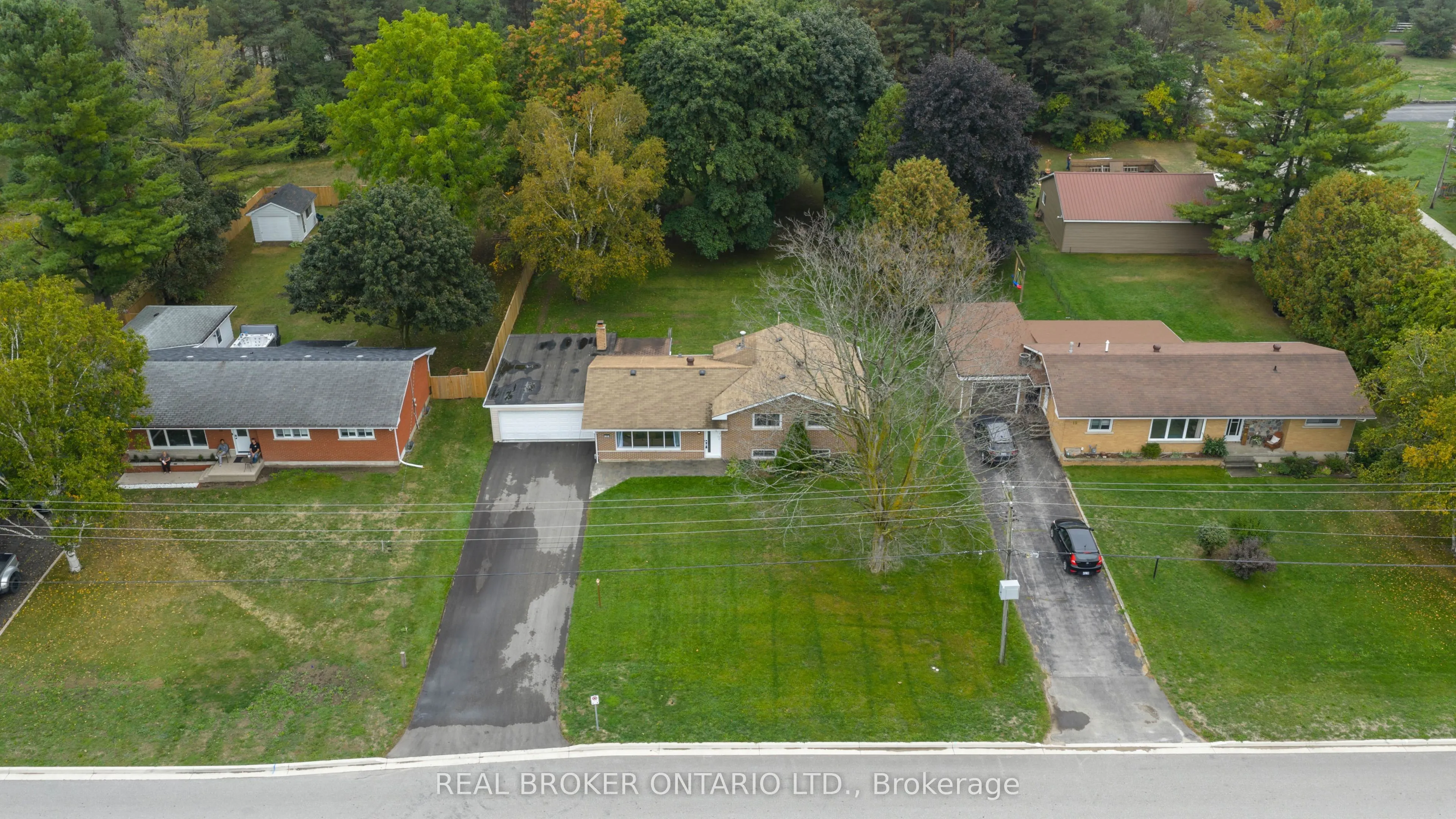 17 Locke Avenue