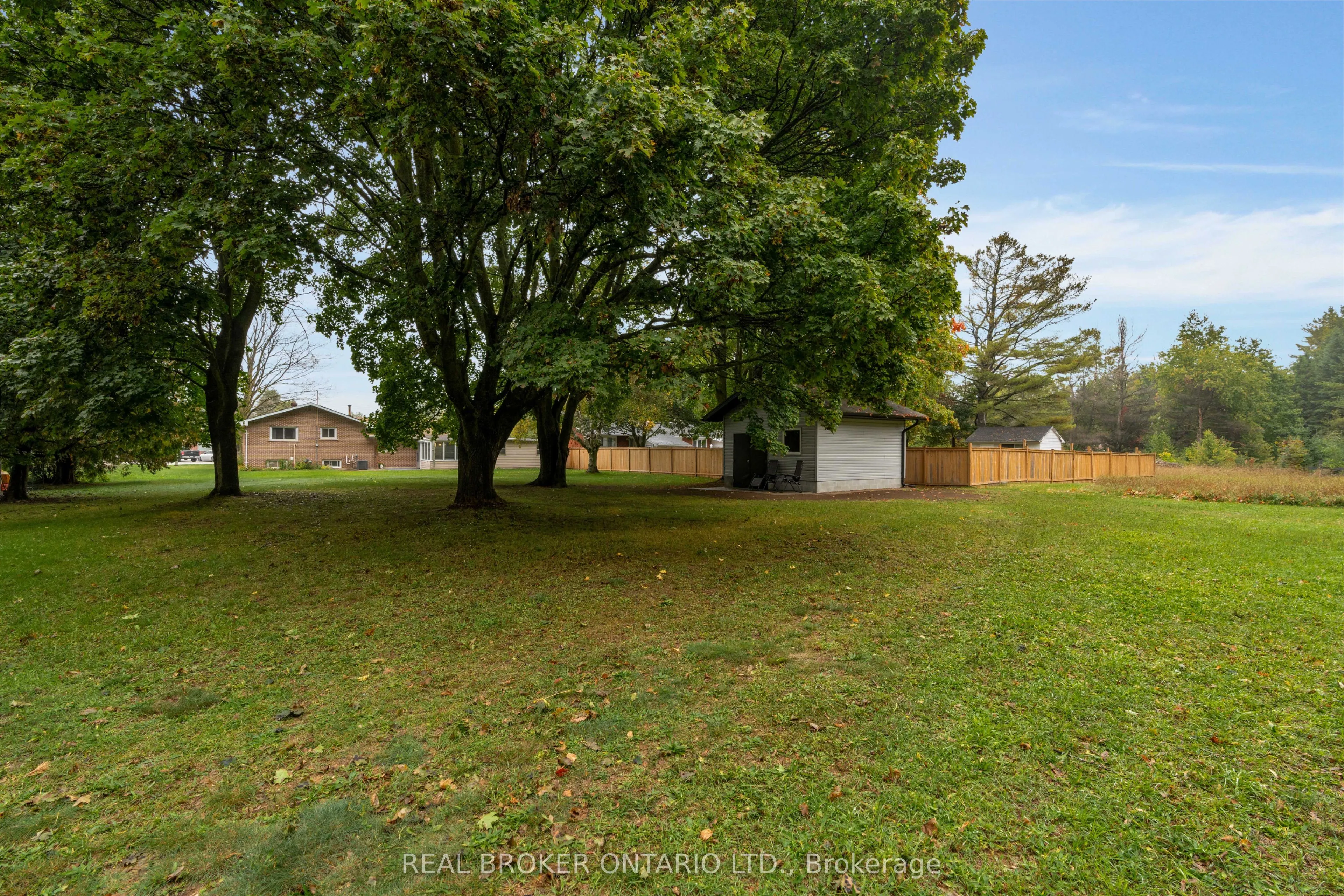 17 Locke Avenue