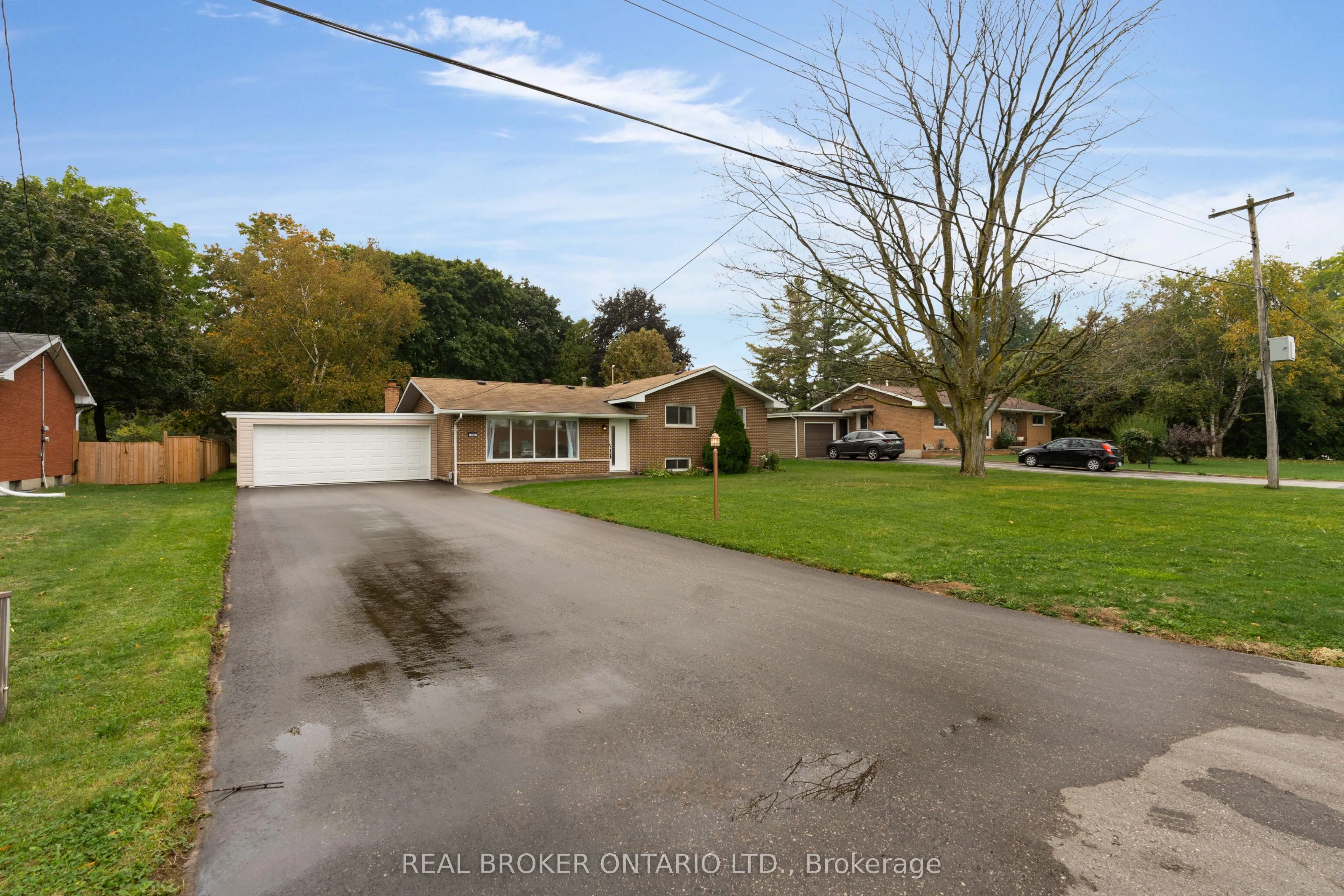 17 Locke Avenue