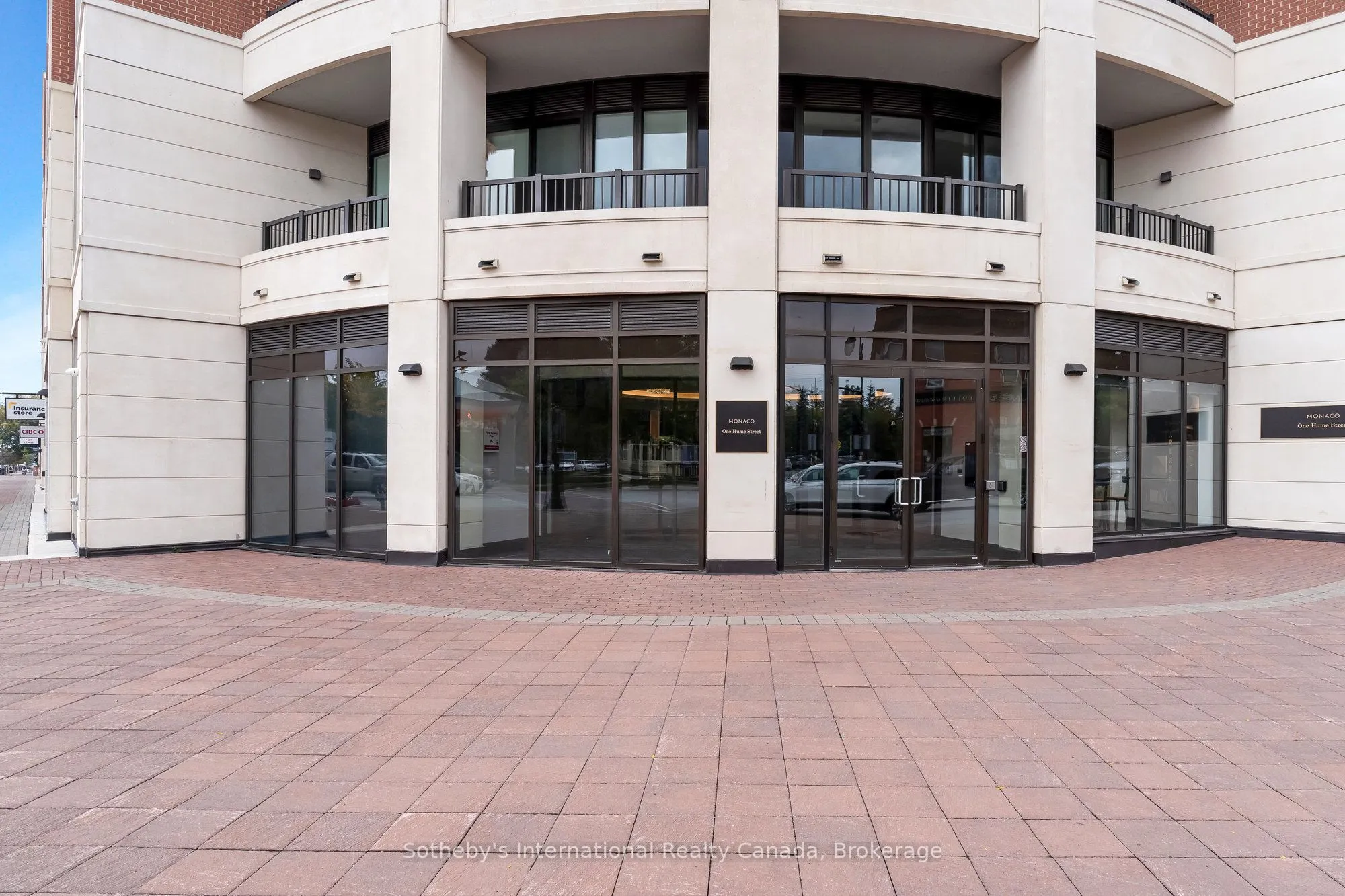 1 HUME Street, #301