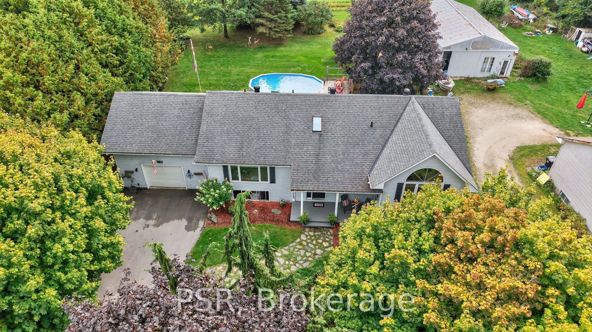 7563 36/37 Nottawasaga Side Road