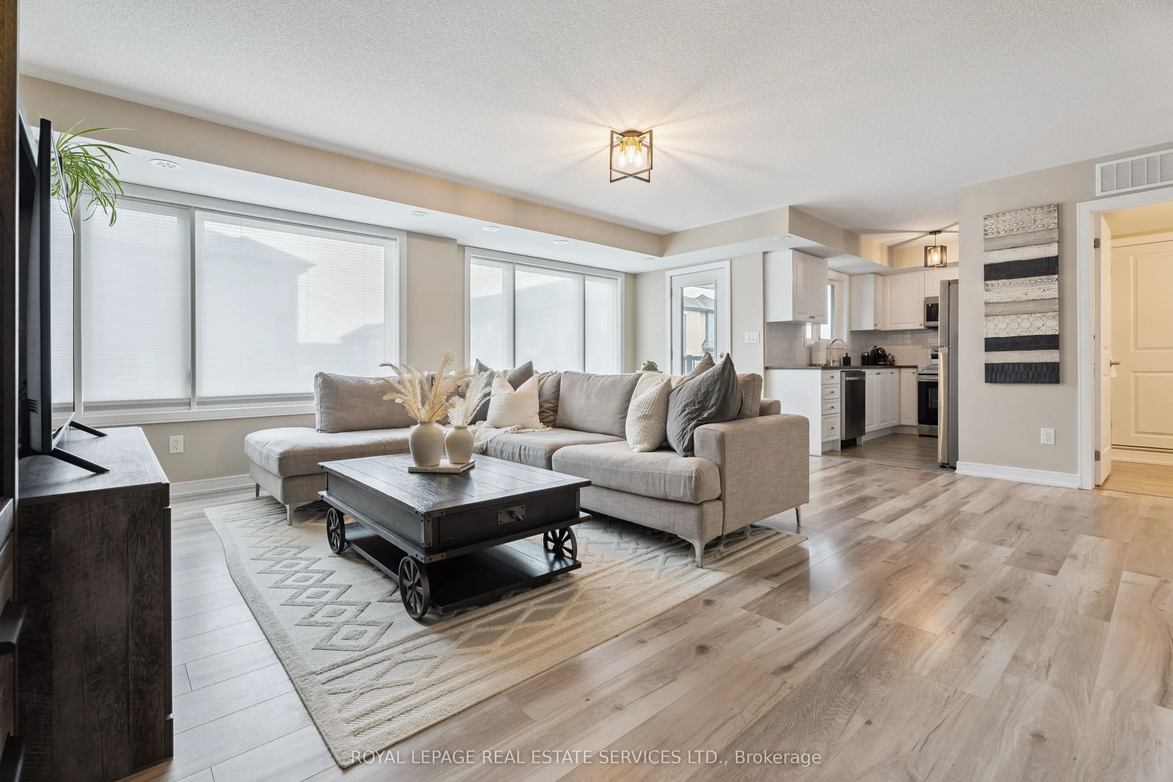 115 Appletree Lane, #10