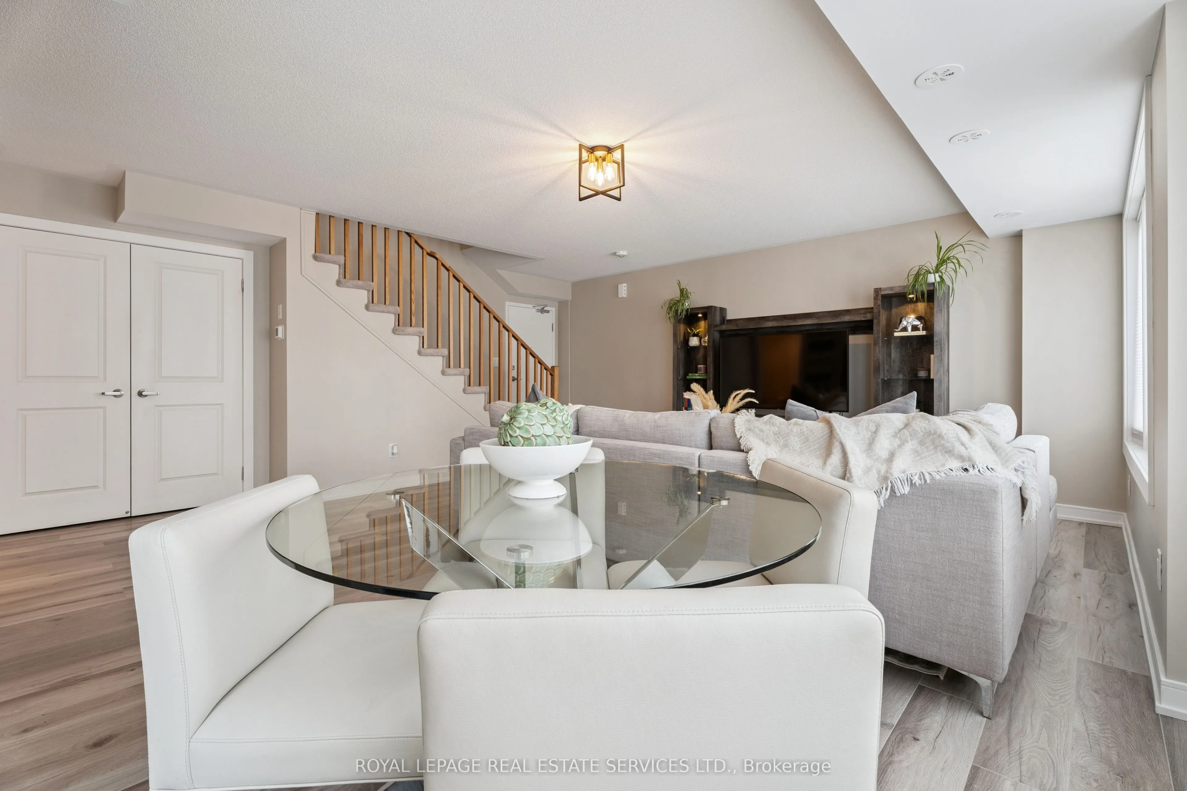 115 Appletree Lane, #10