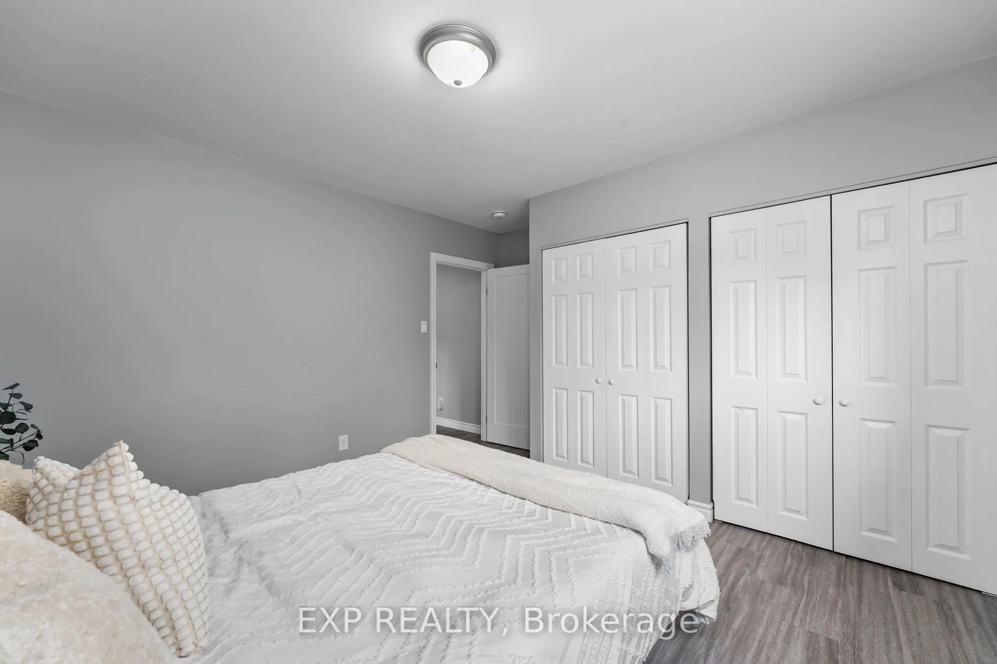 143 Westmount Drive N