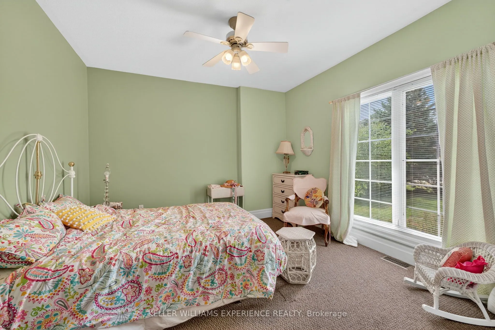 25 Bridle Path