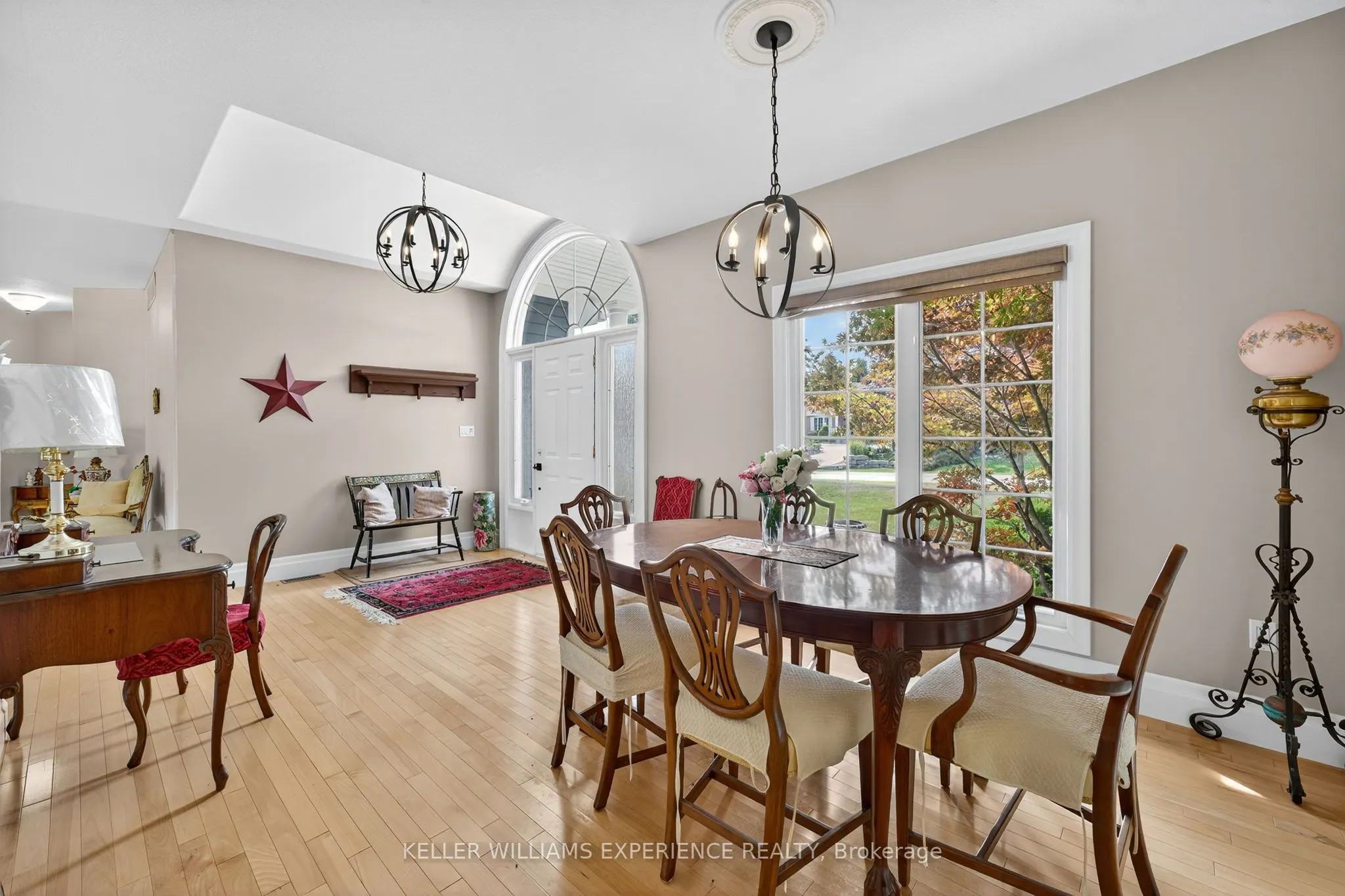 25 Bridle Path