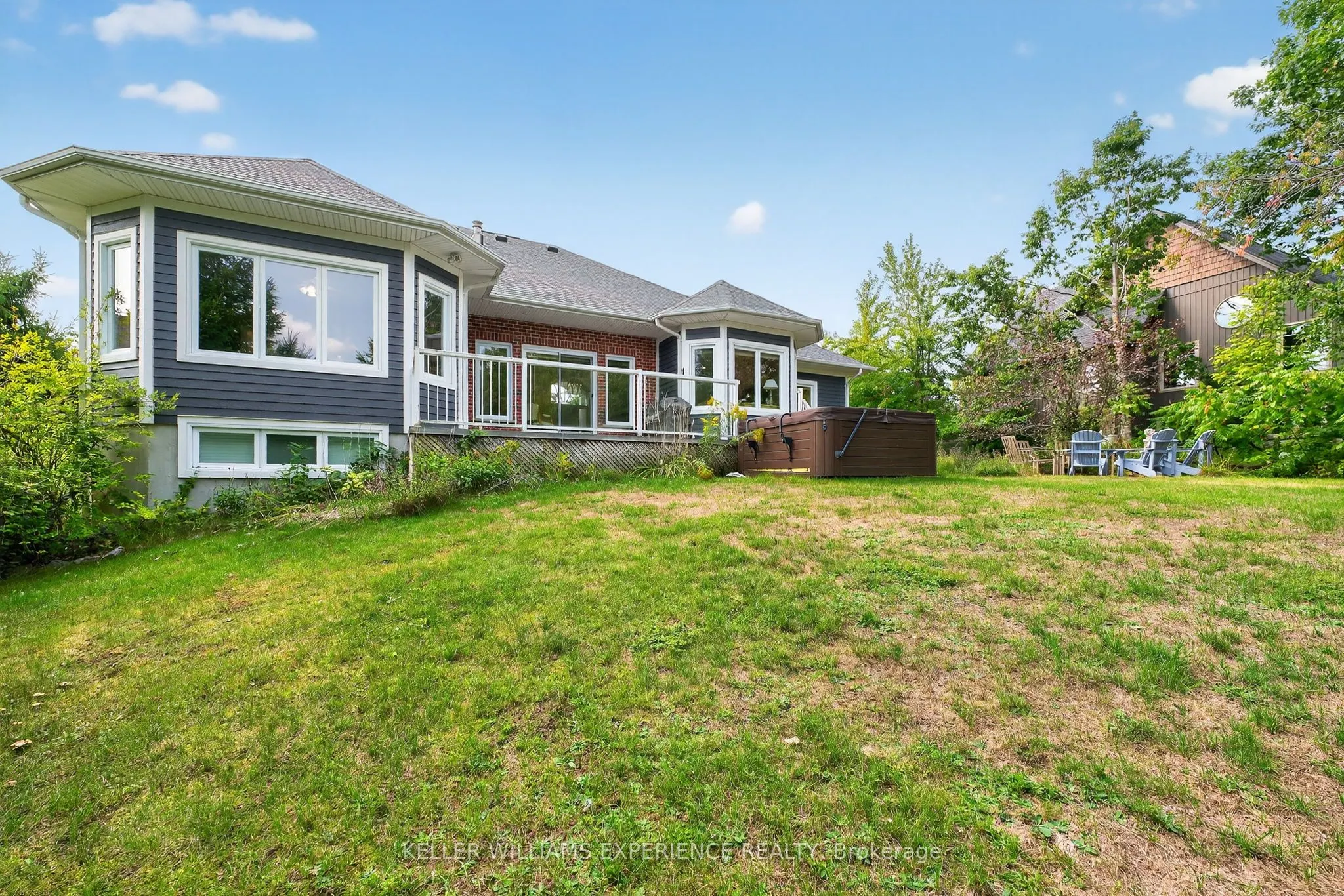 25 Bridle Path