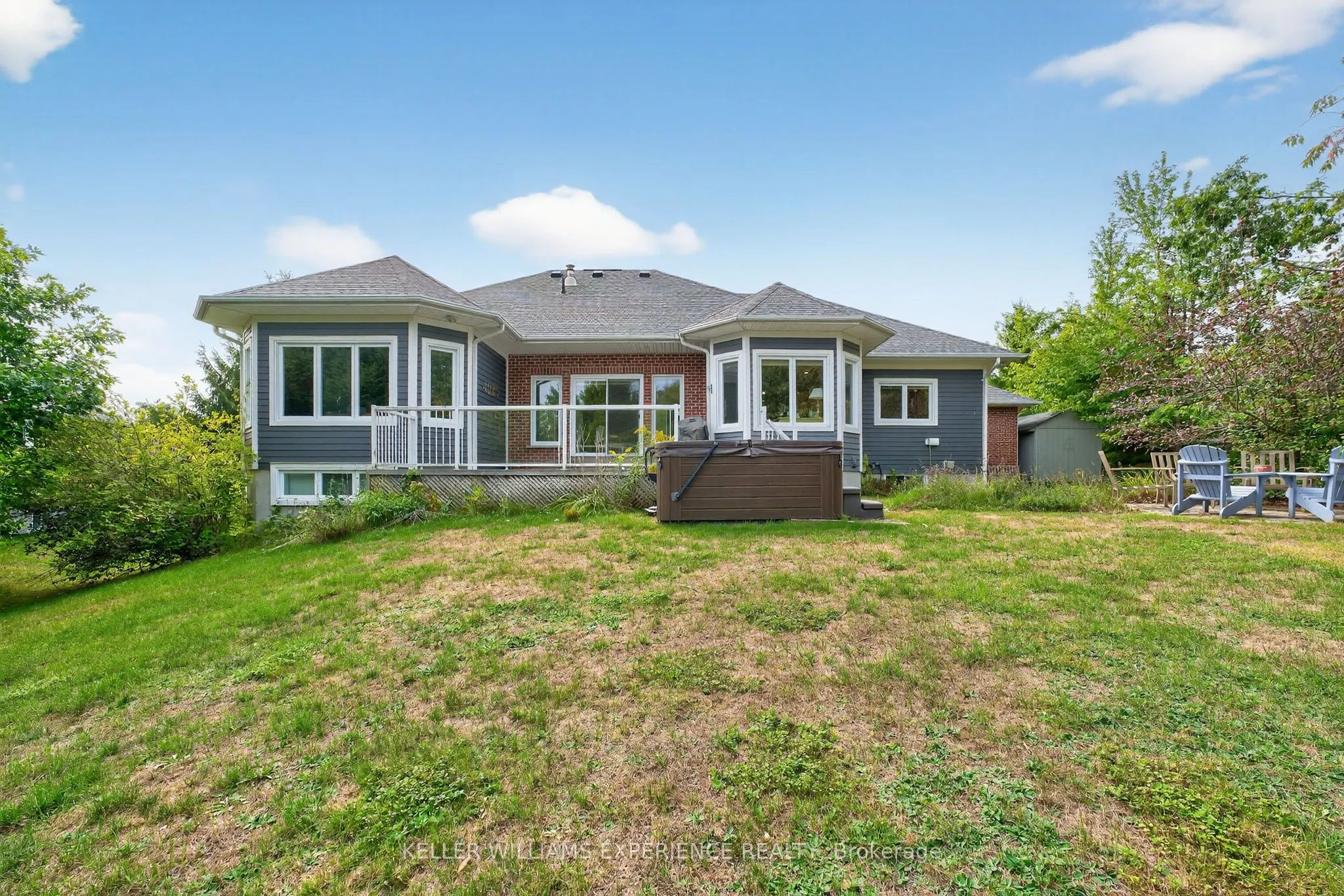 25 Bridle Path