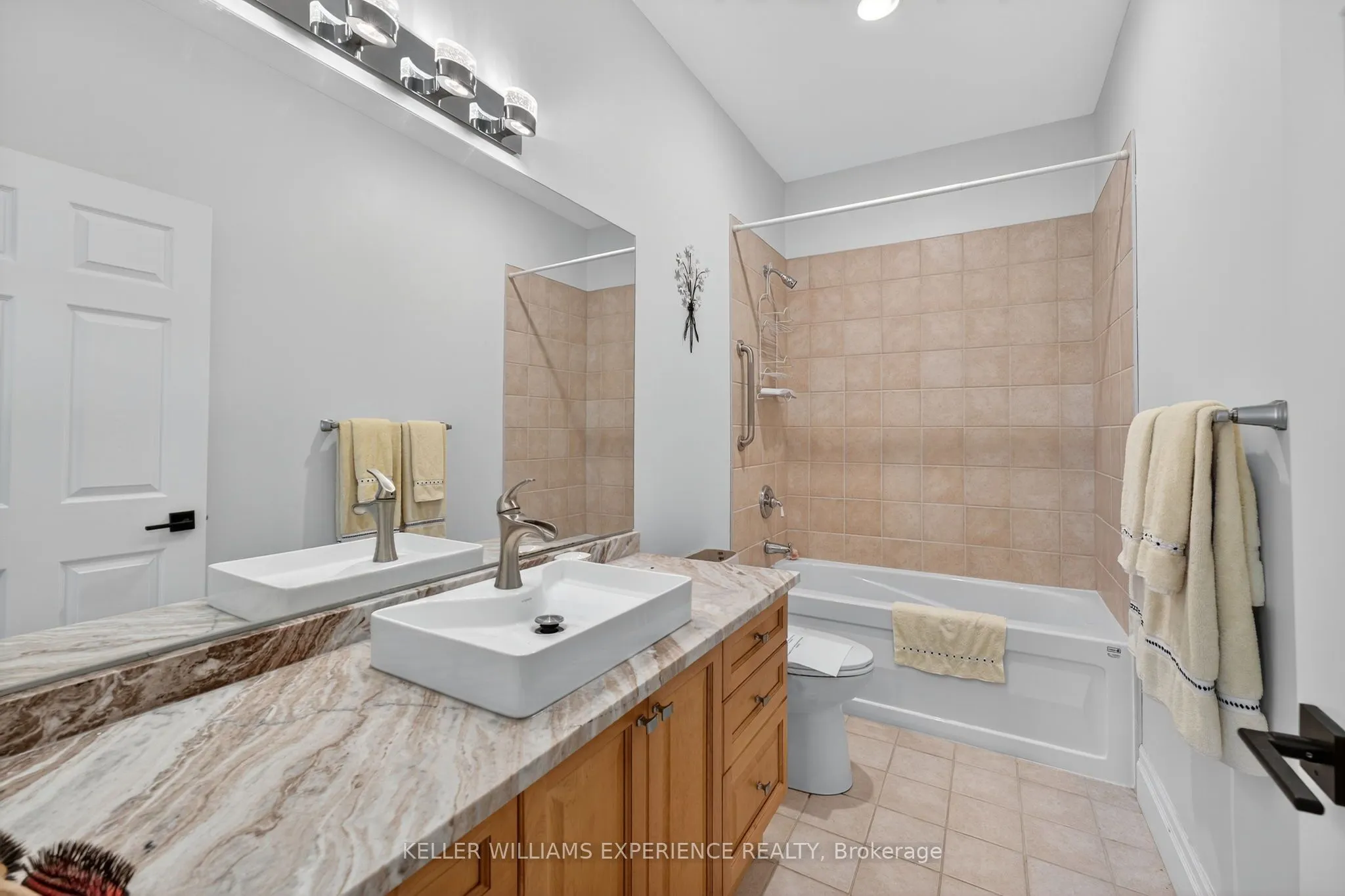 25 Bridle Path