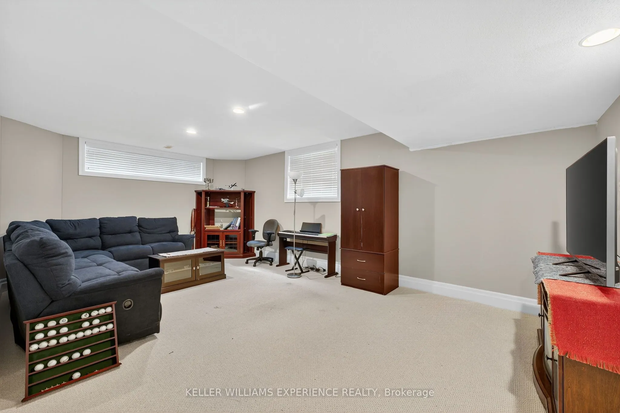25 Bridle Path