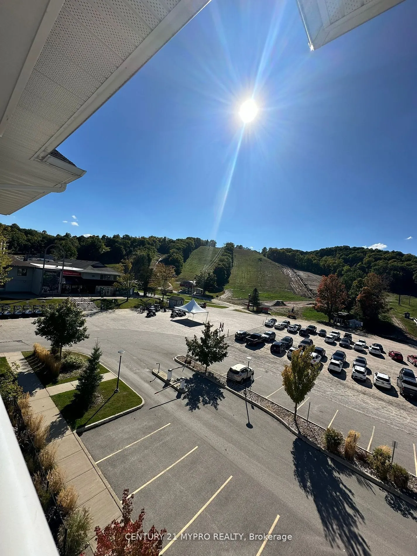 40 Horseshoe Boulevard, #402
