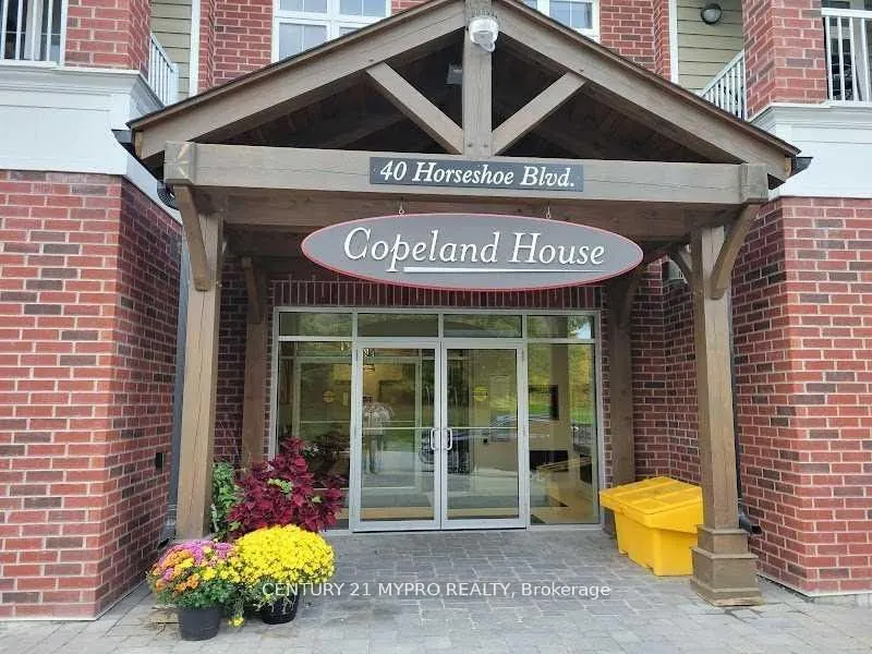 40 Horseshoe Boulevard, #402