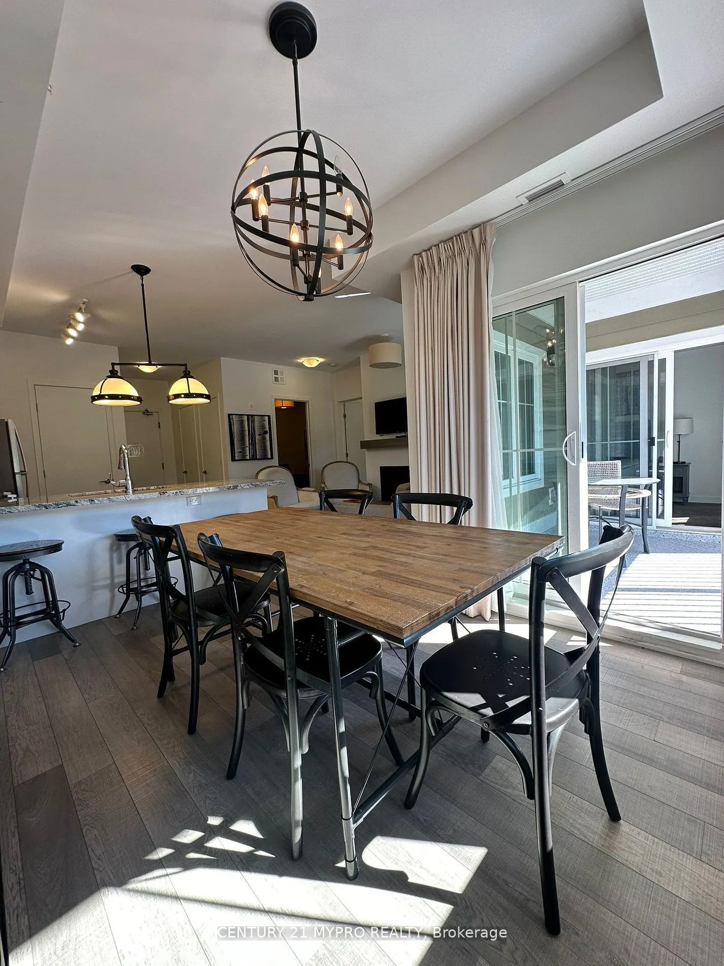 40 Horseshoe Boulevard, #402