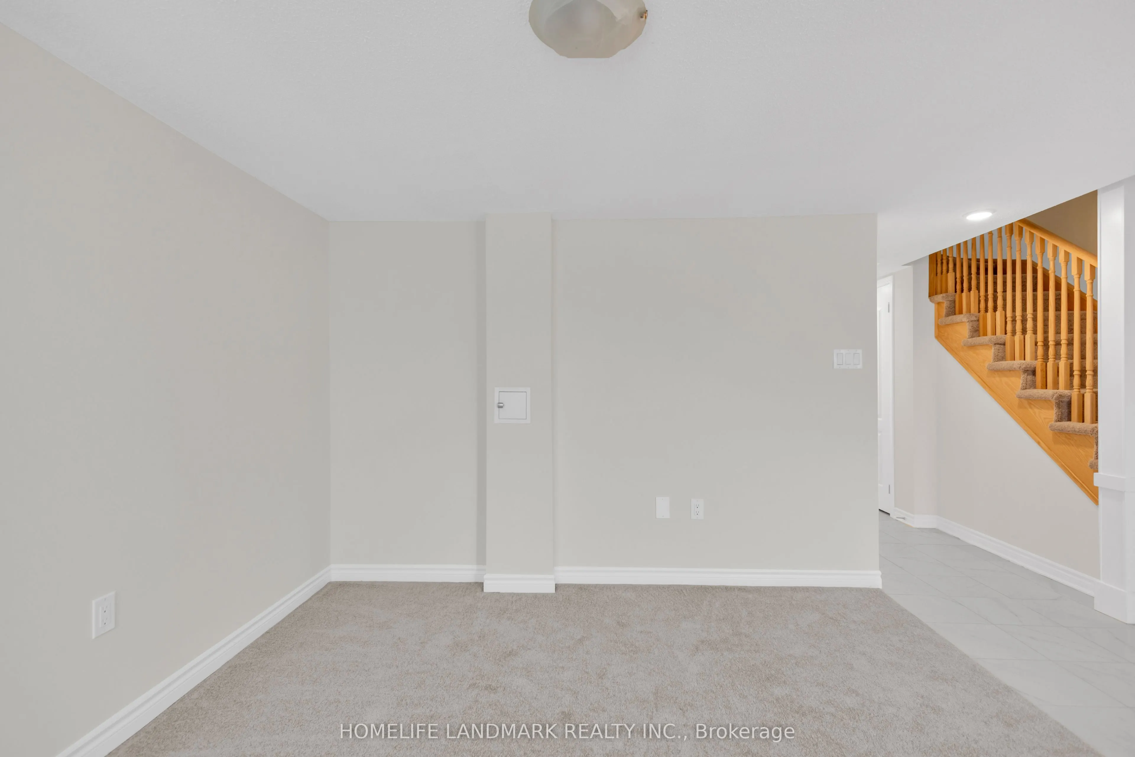 6 Spencer Boulevard
