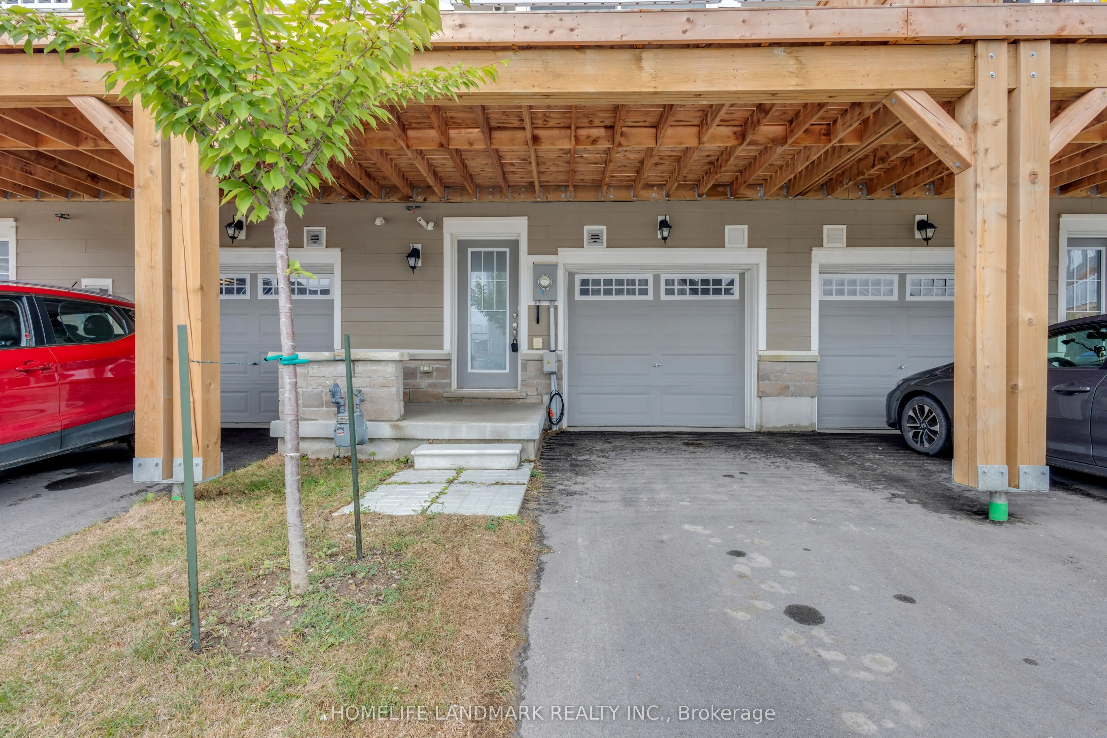 6 Spencer Boulevard