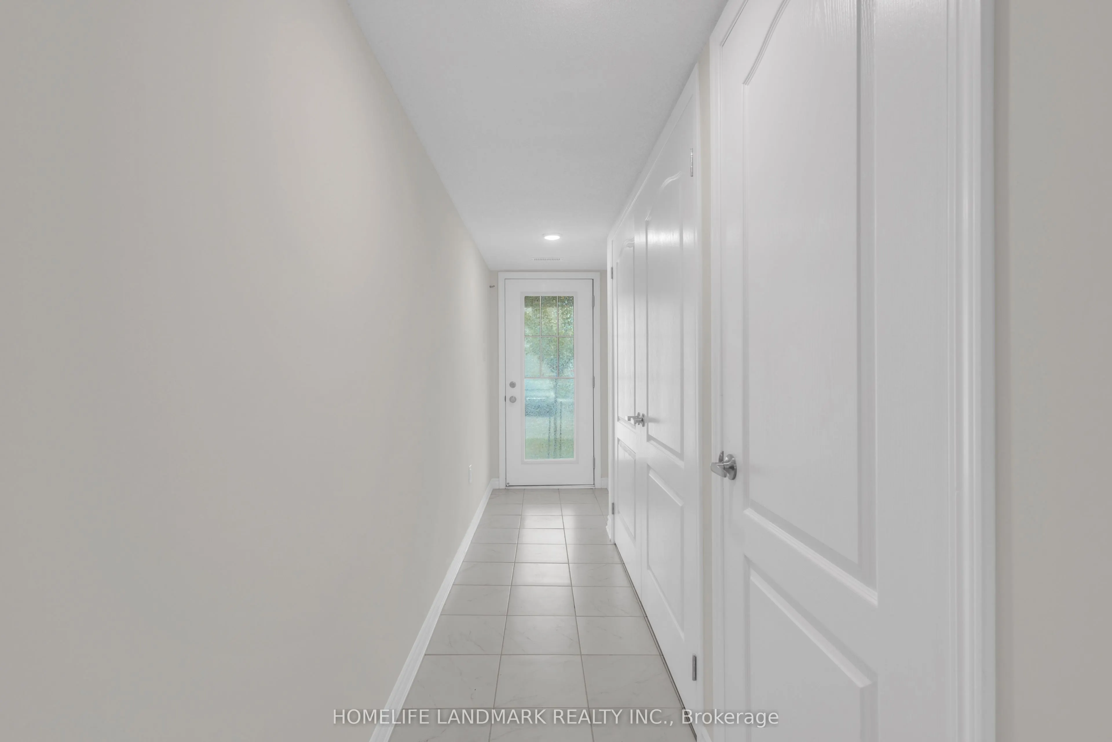 6 Spencer Boulevard