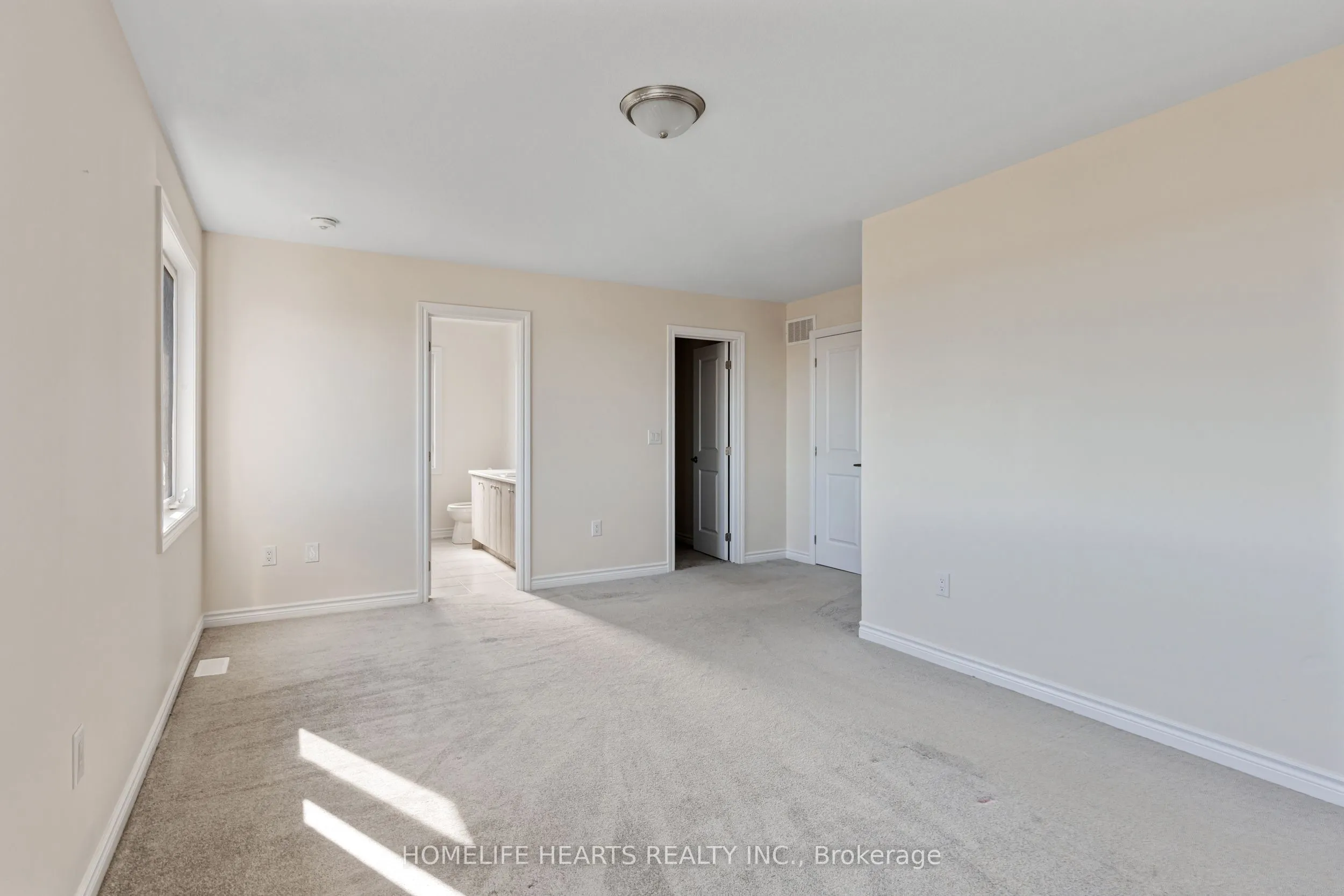 51 Atlantis Drive