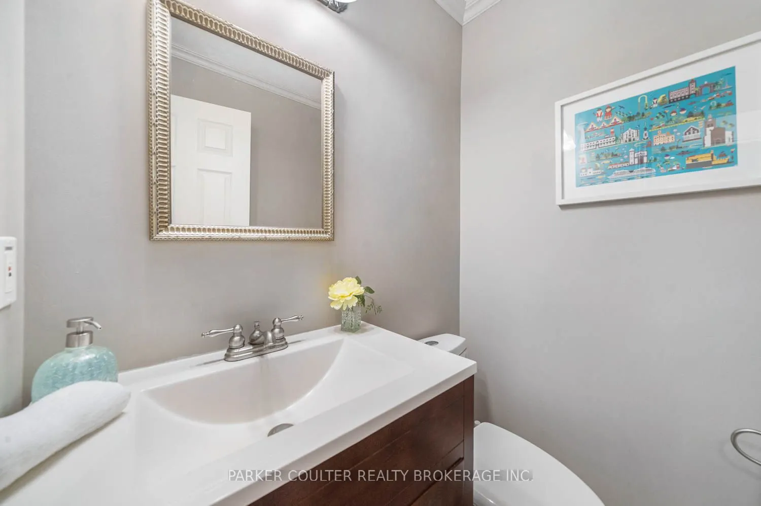 29 Robert Boulevard