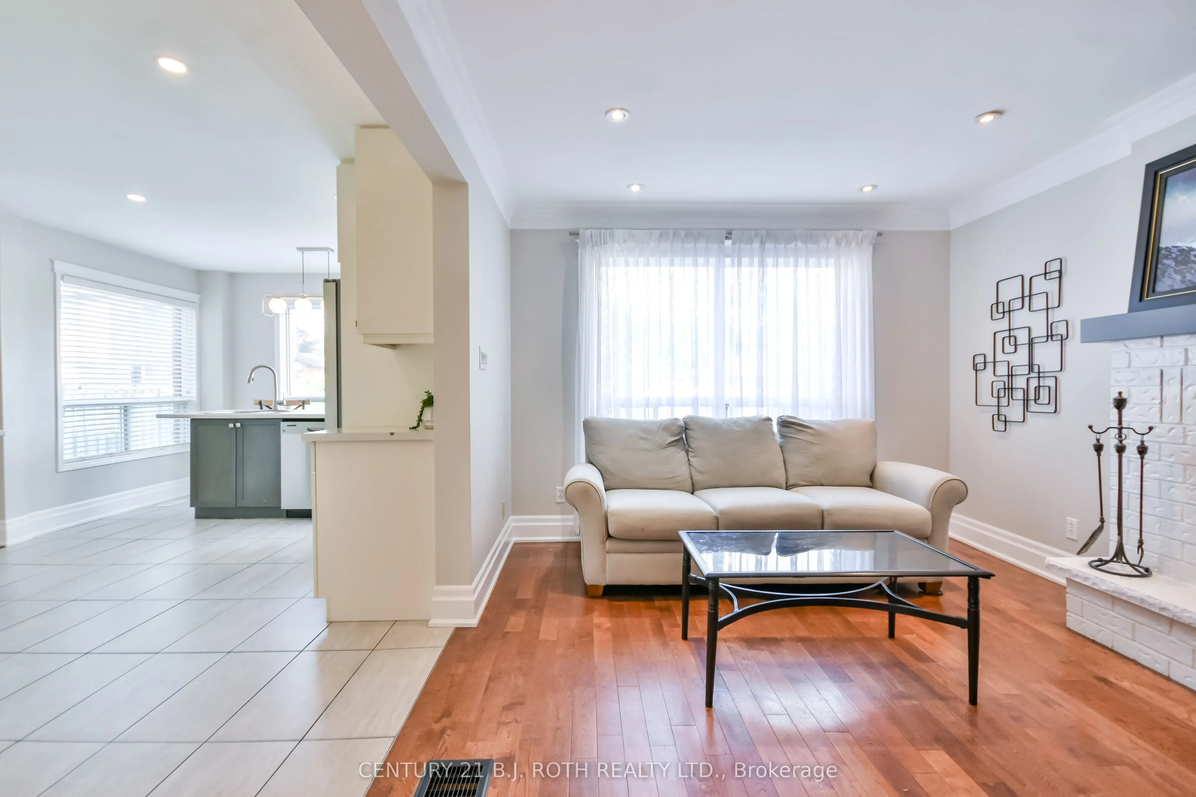 25 Keats Drive