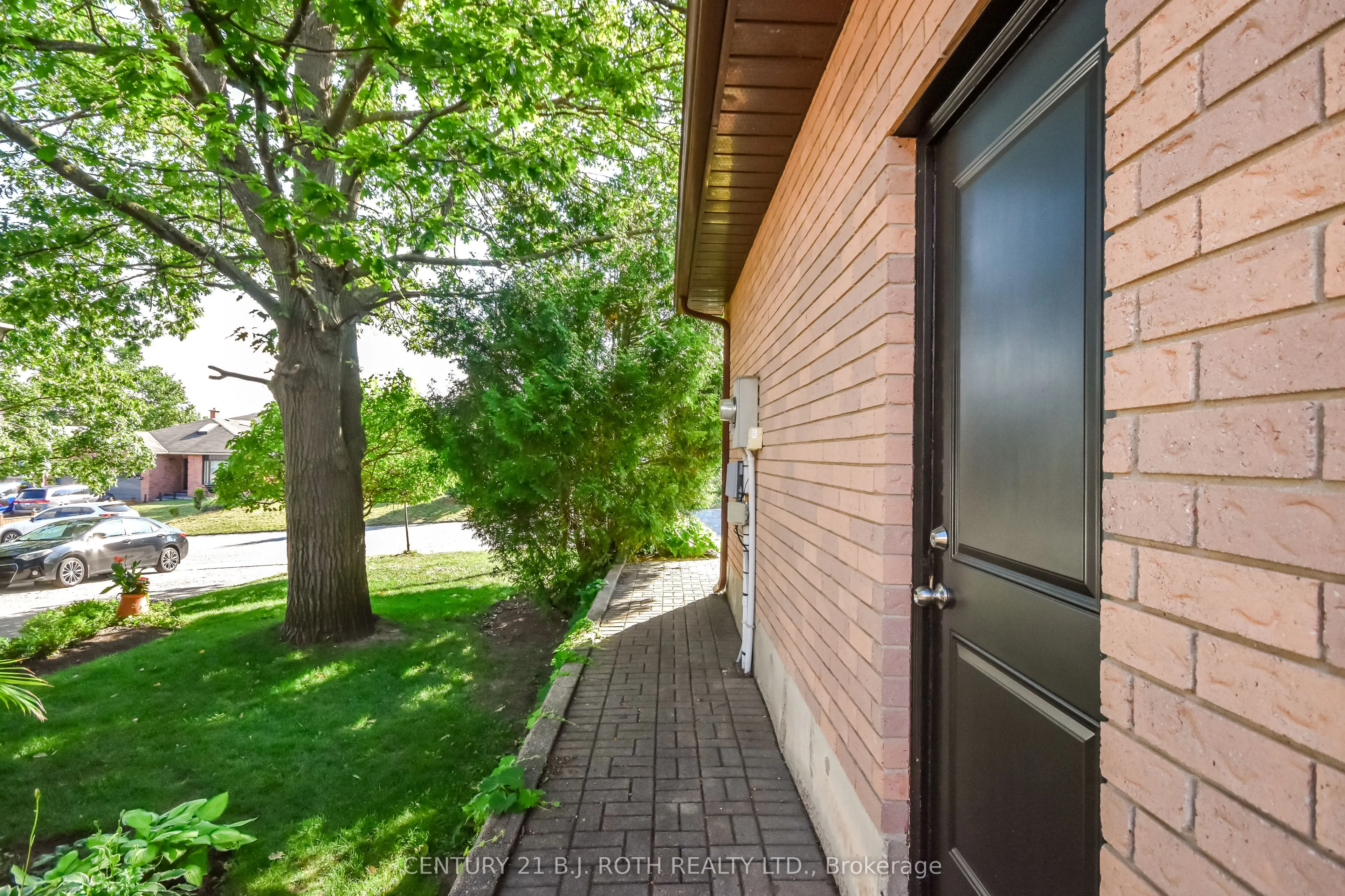 25 Keats Drive
