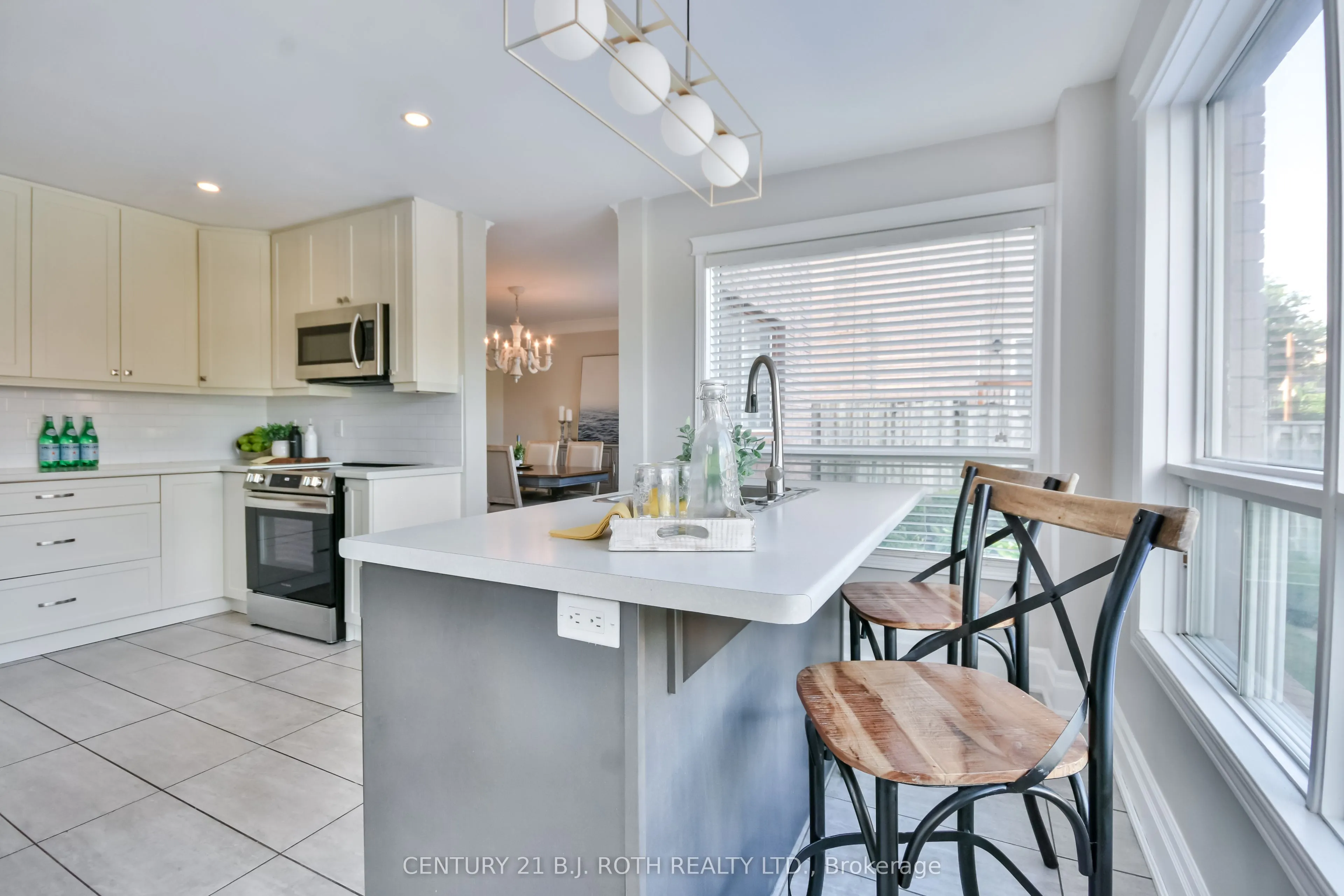25 Keats Drive