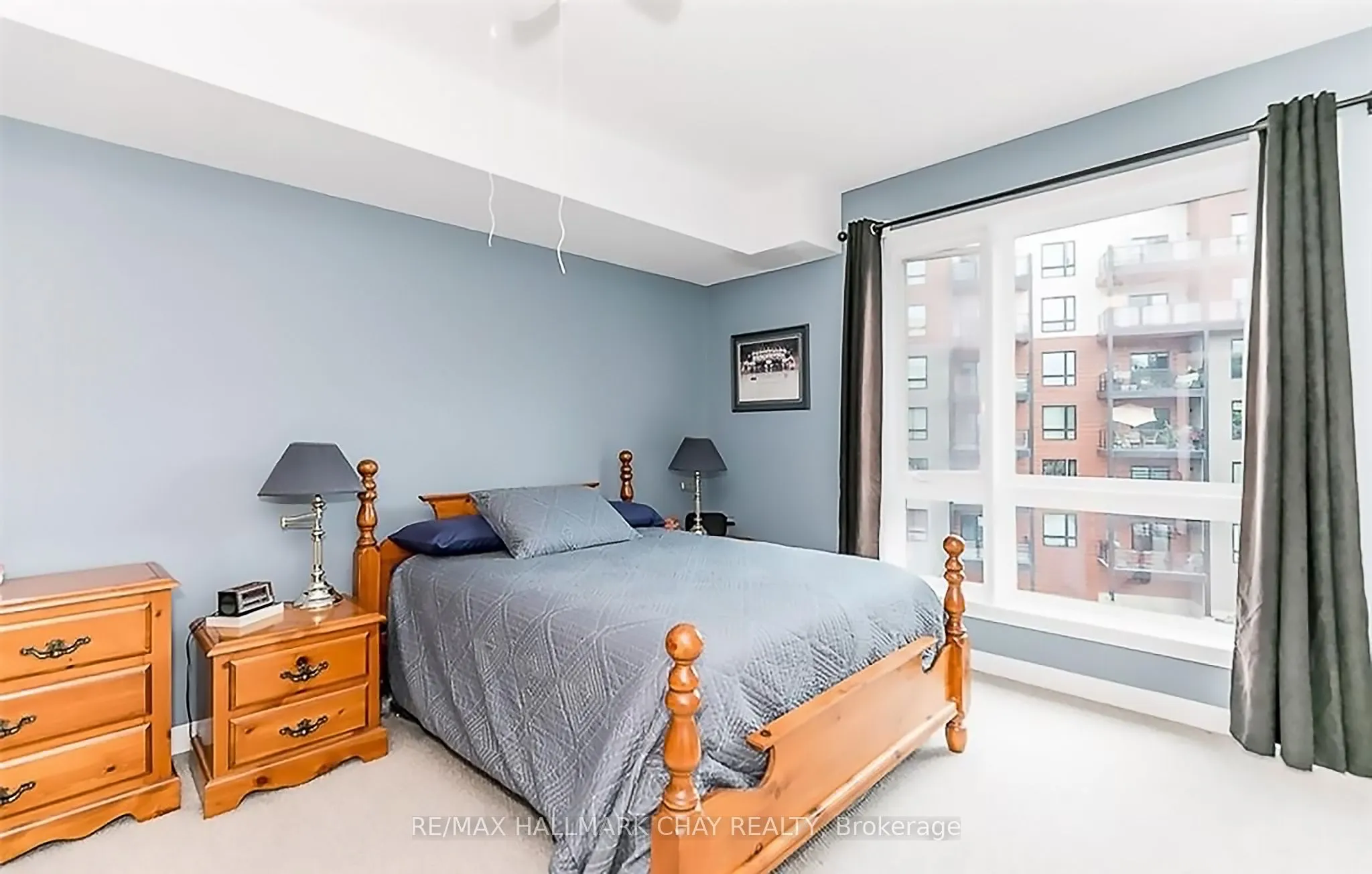 306 Essa Road, #302