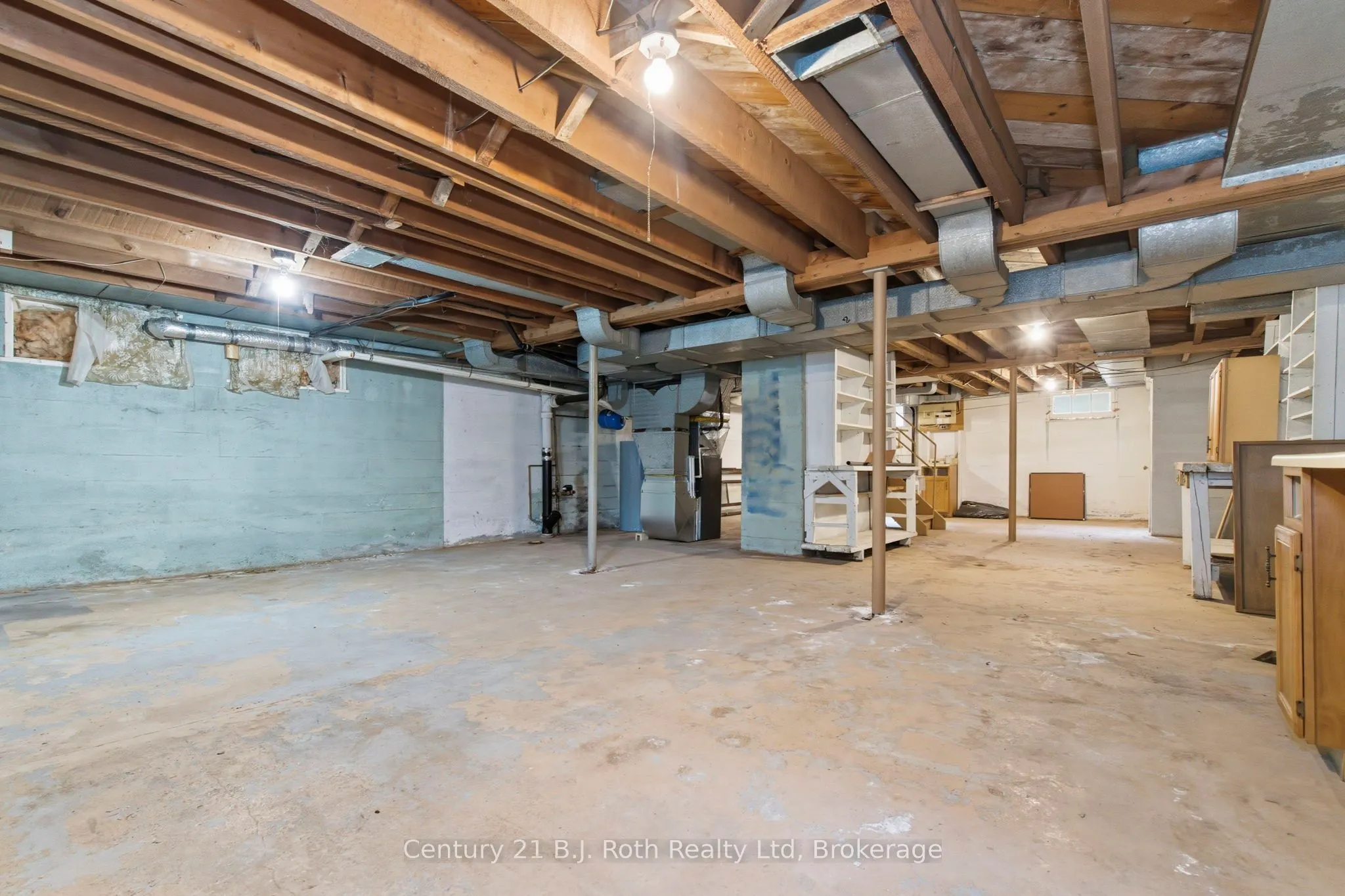 639 Yonge Street
