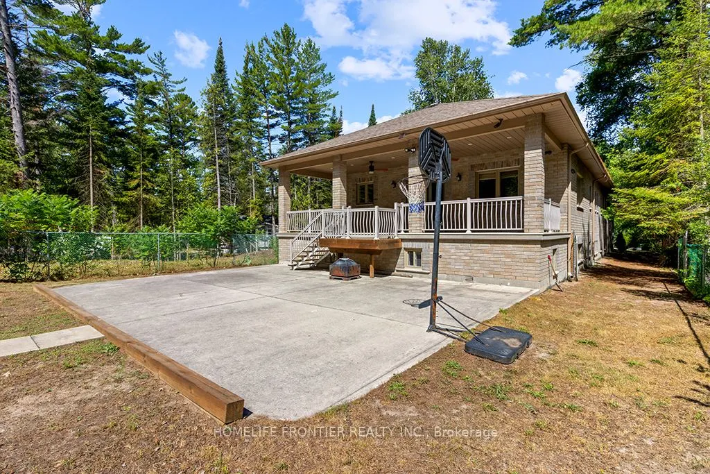 55 Homewood Avenue
