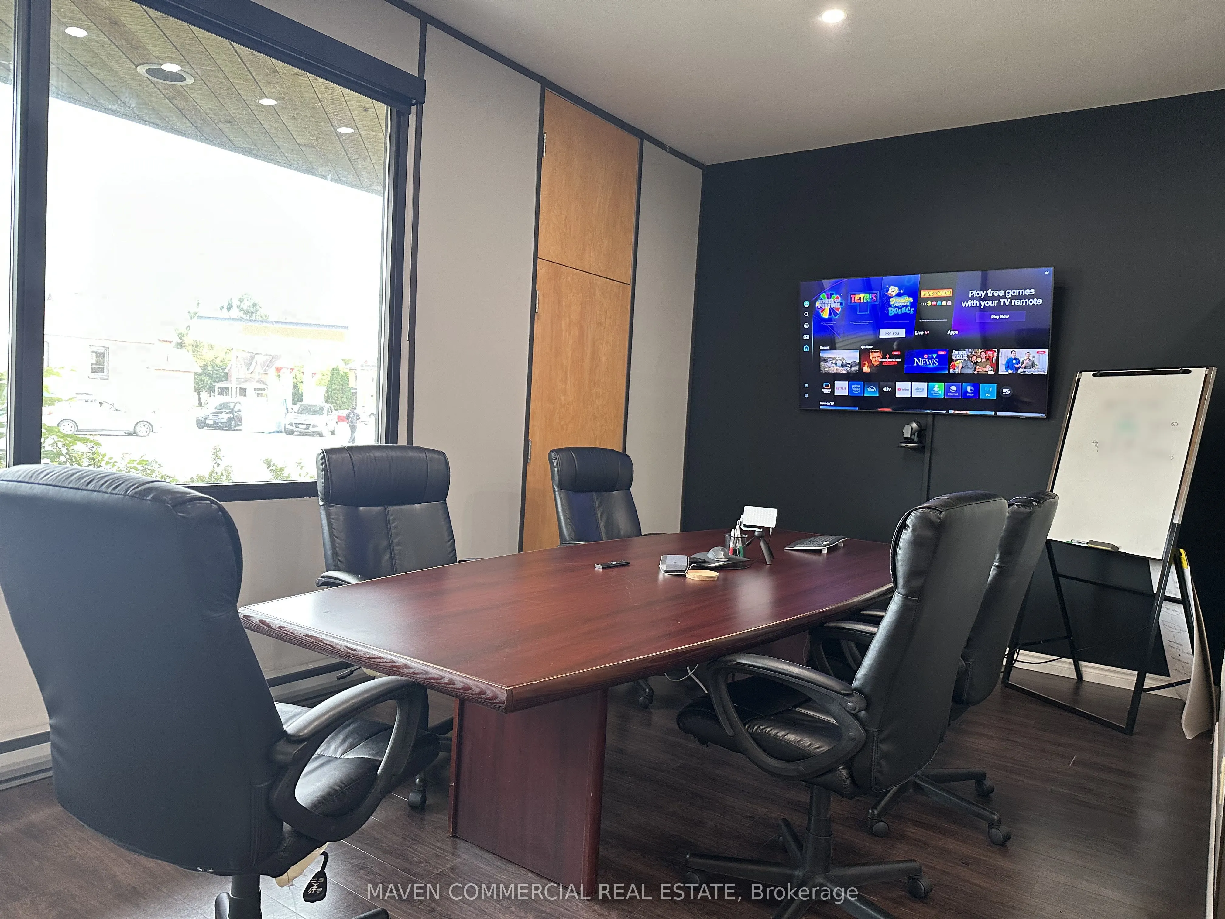 49 Essa Road, #1